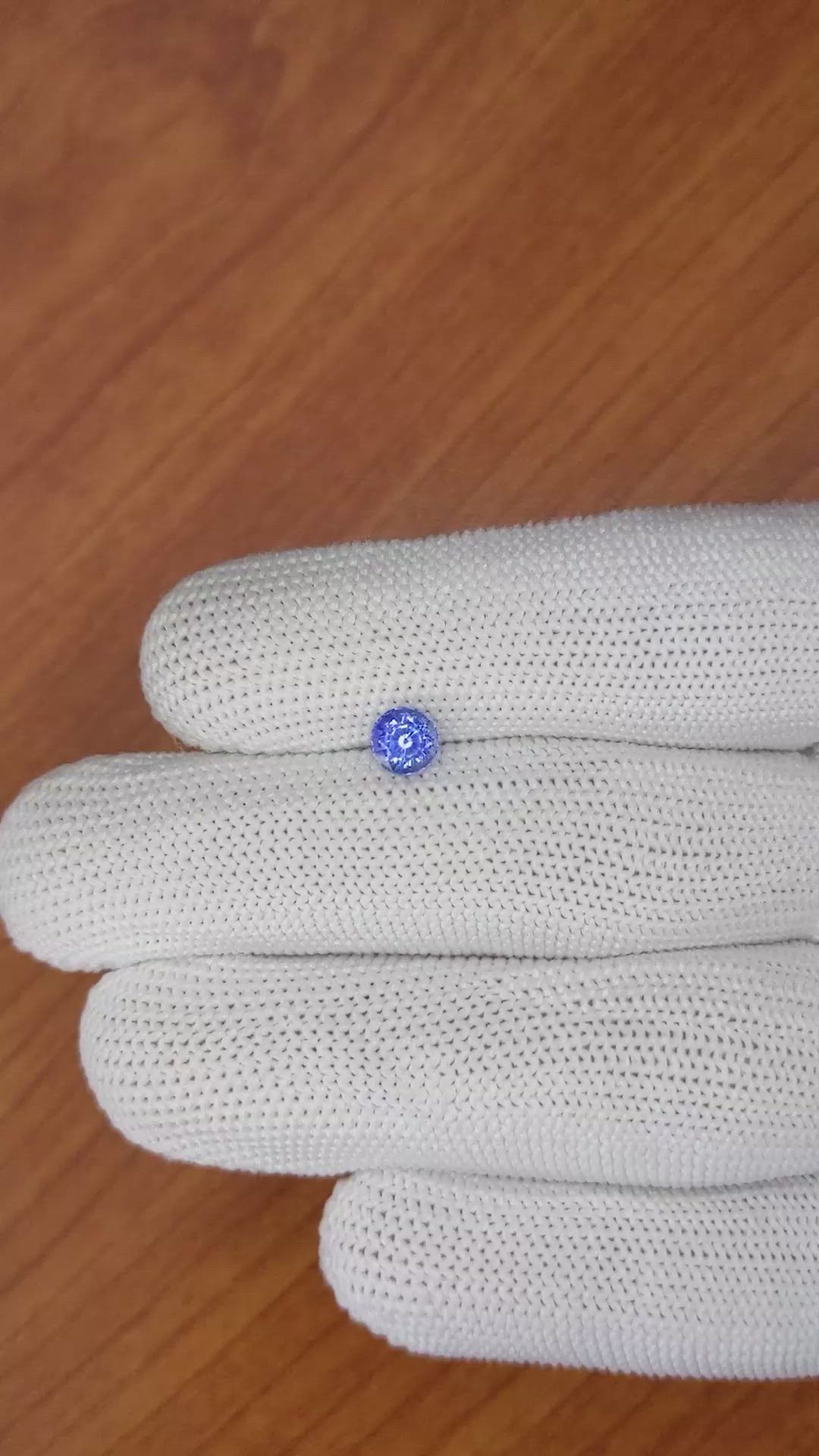 0.83 Ct. Blue Sapphire from Ceylon (Sri Lanka) Size Video