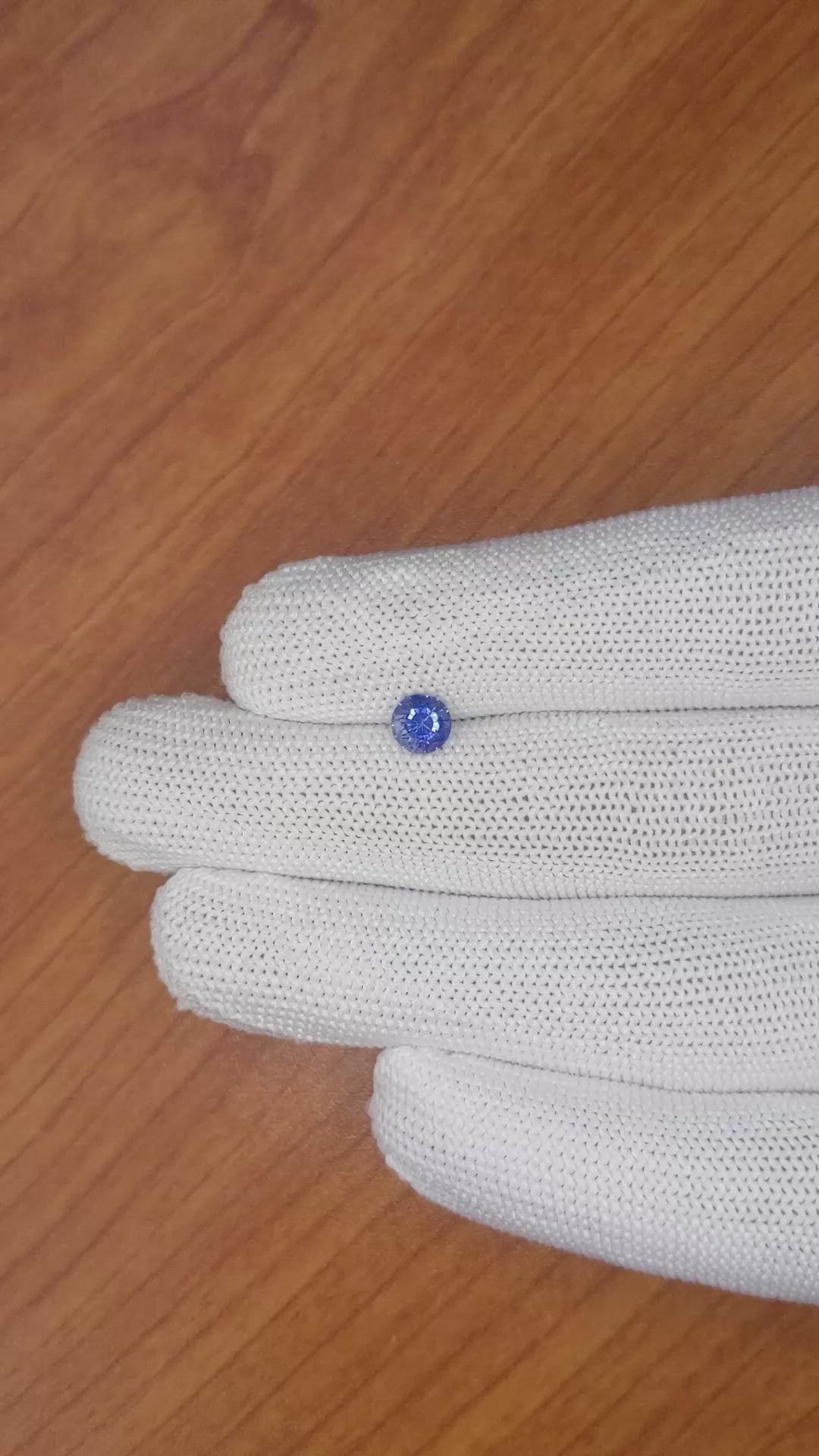 0.86 Ct. Blue Sapphire from Ceylon (Sri Lanka) Size Video