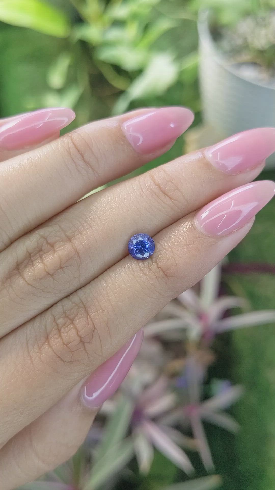 0.86 Ct. Blue Sapphire from Ceylon (Sri Lanka) Size Video