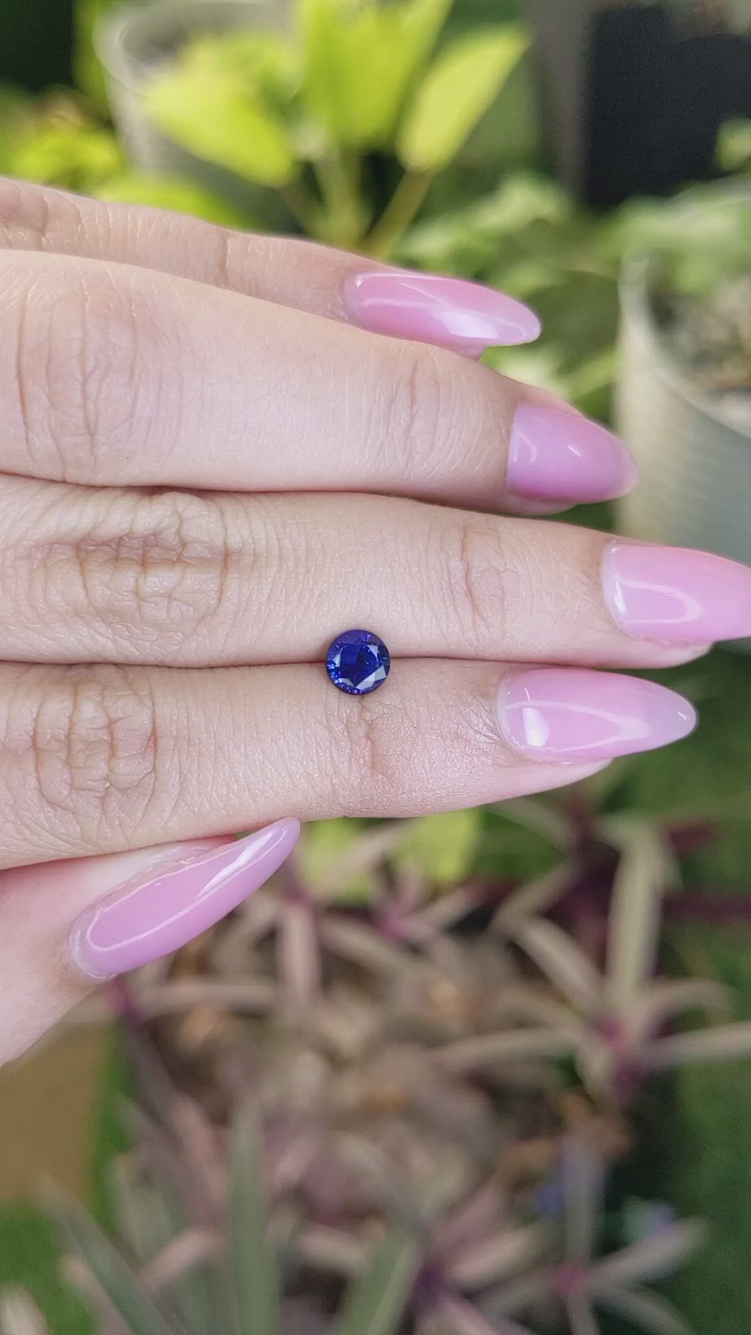 0.76 Ct. Blue Sapphire from Ceylon (Sri Lanka) Size Video