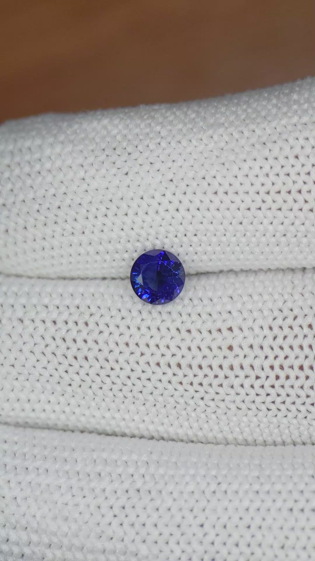 0.76 Ct. Blue Sapphire from Ceylon (Sri Lanka) Size Video