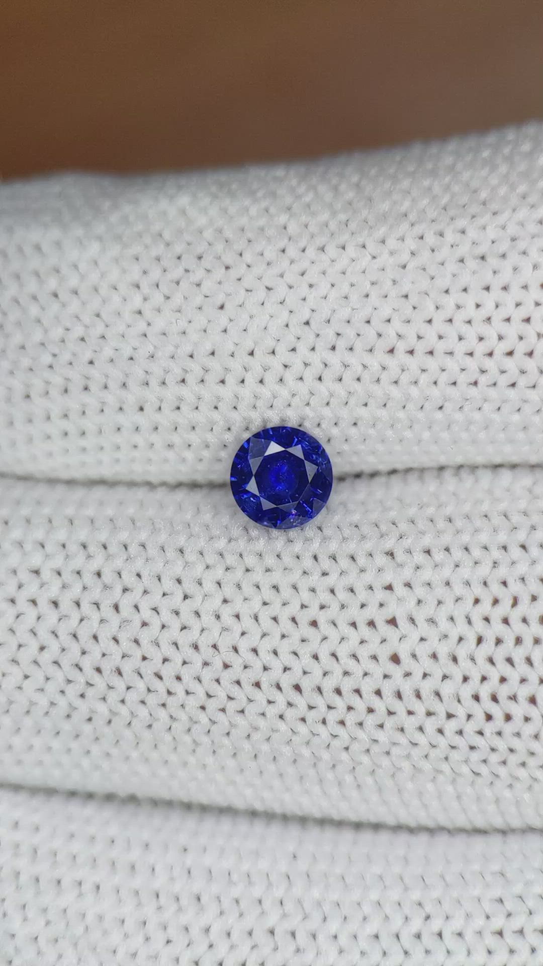0.58 Ct. Blue Sapphire from Ceylon (Sri Lanka) Size Video