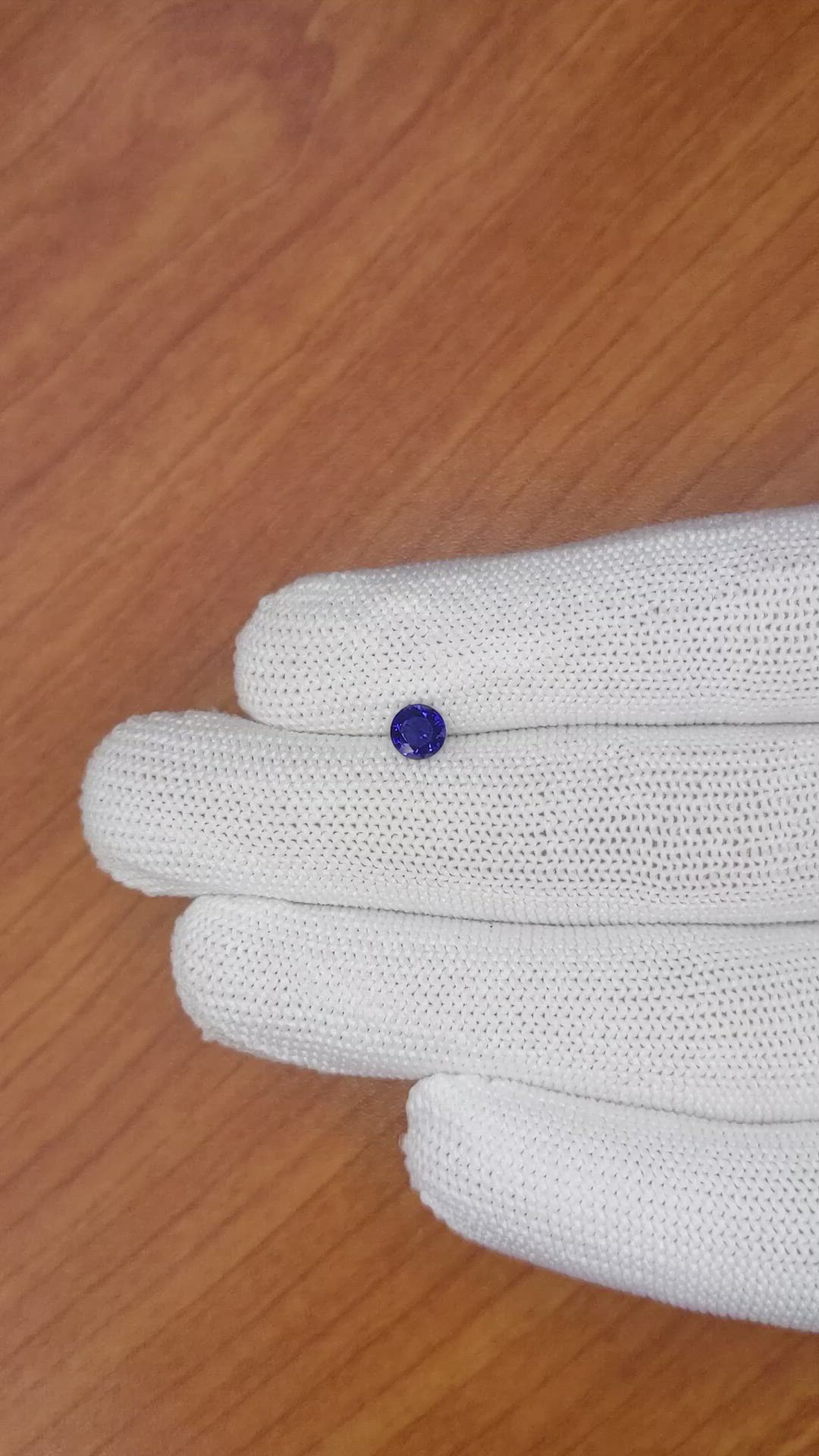 0.63 Ct. Blue Sapphire from Ceylon (Sri Lanka) Size Video