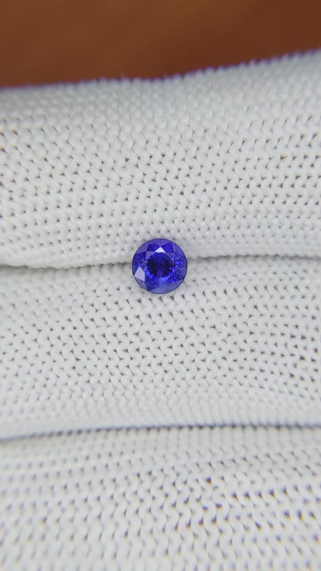 0.84 Ct. Blue Sapphire from Ceylon (Sri Lanka) Size Video