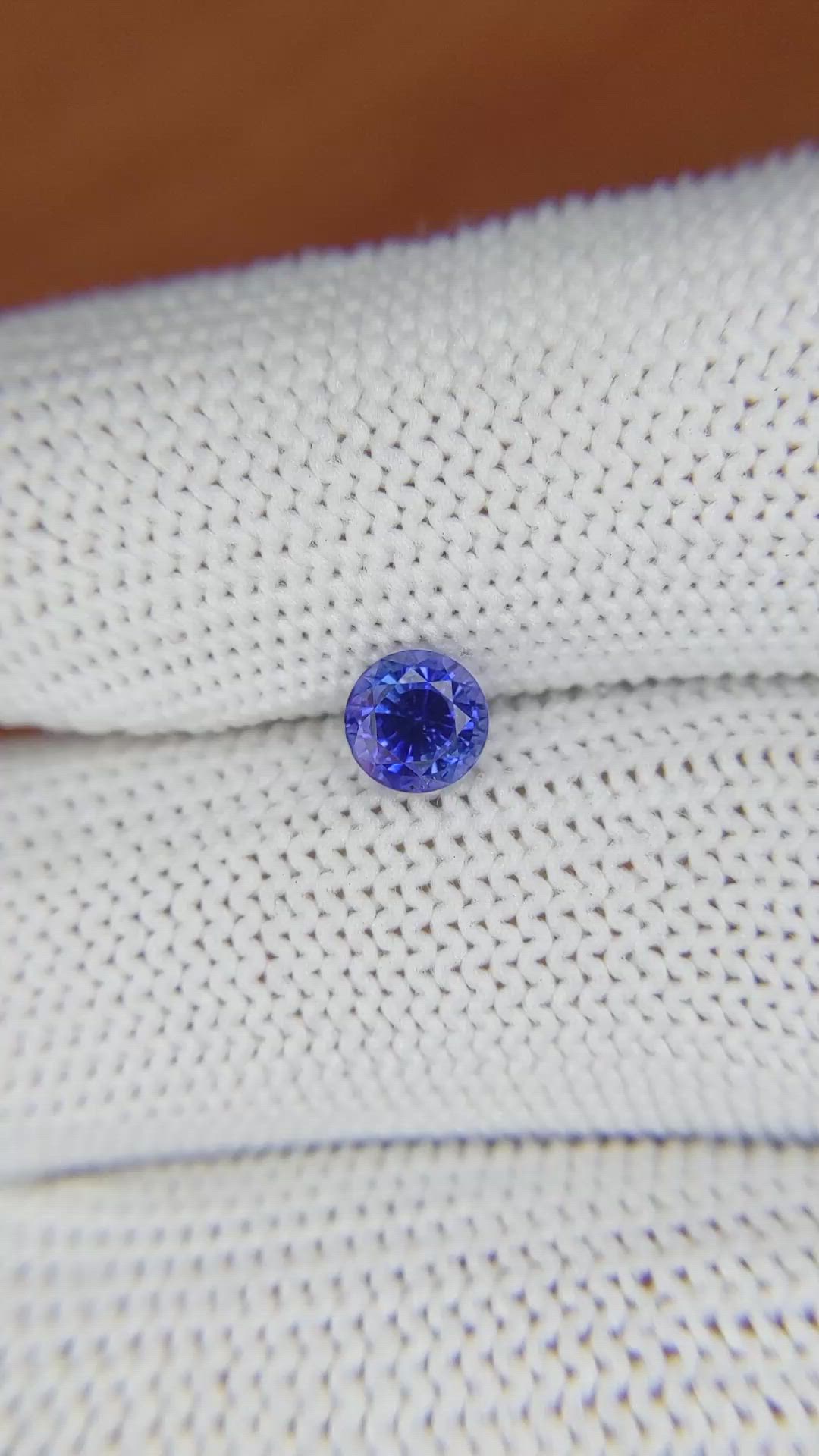 0.82 Ct. Blue Sapphire from Ceylon (Sri Lanka) Size Video