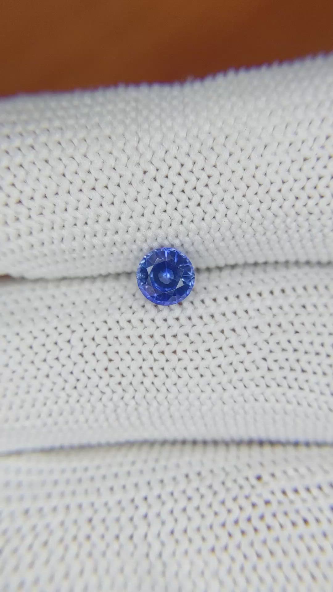 0.70 Ct. Blue Sapphire from Ceylon (Sri Lanka) Size Video