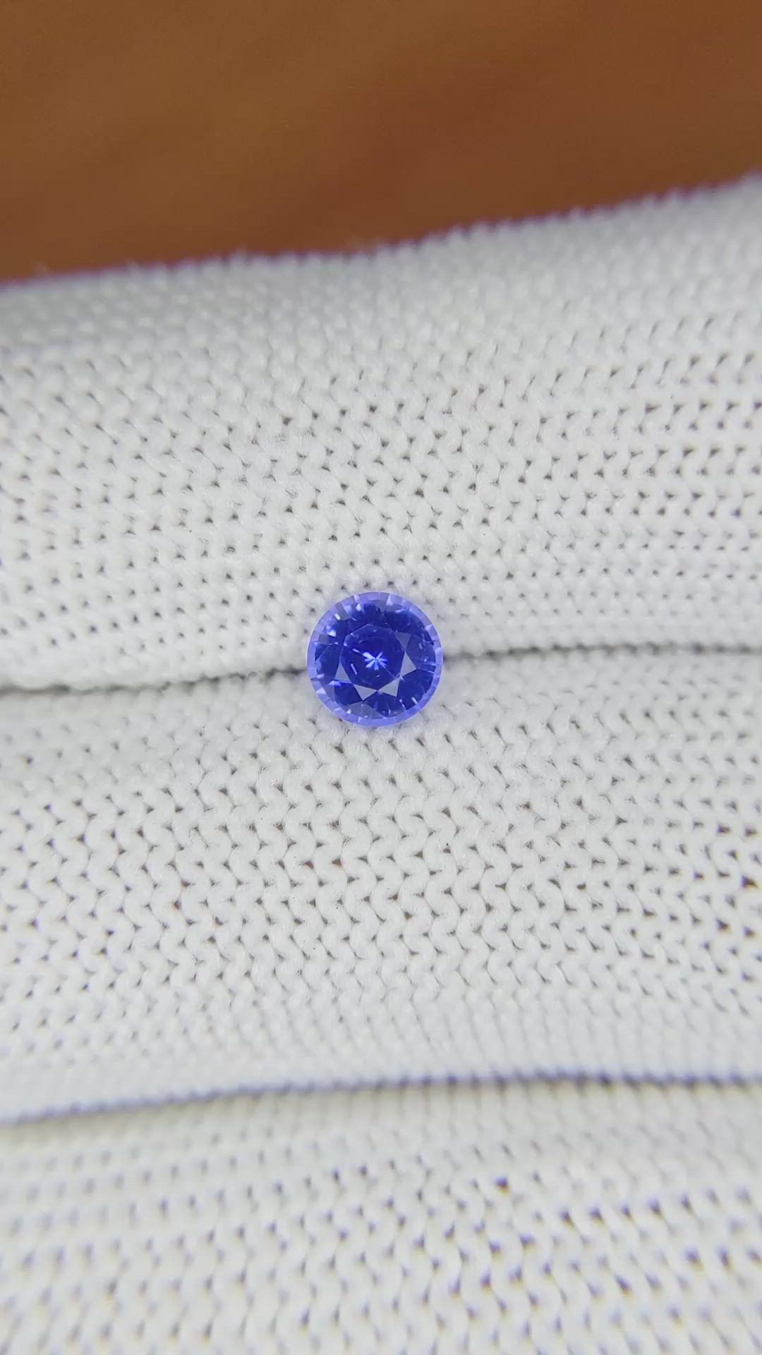 0.74 Ct. Blue Sapphire from Ceylon (Sri Lanka) Size Video