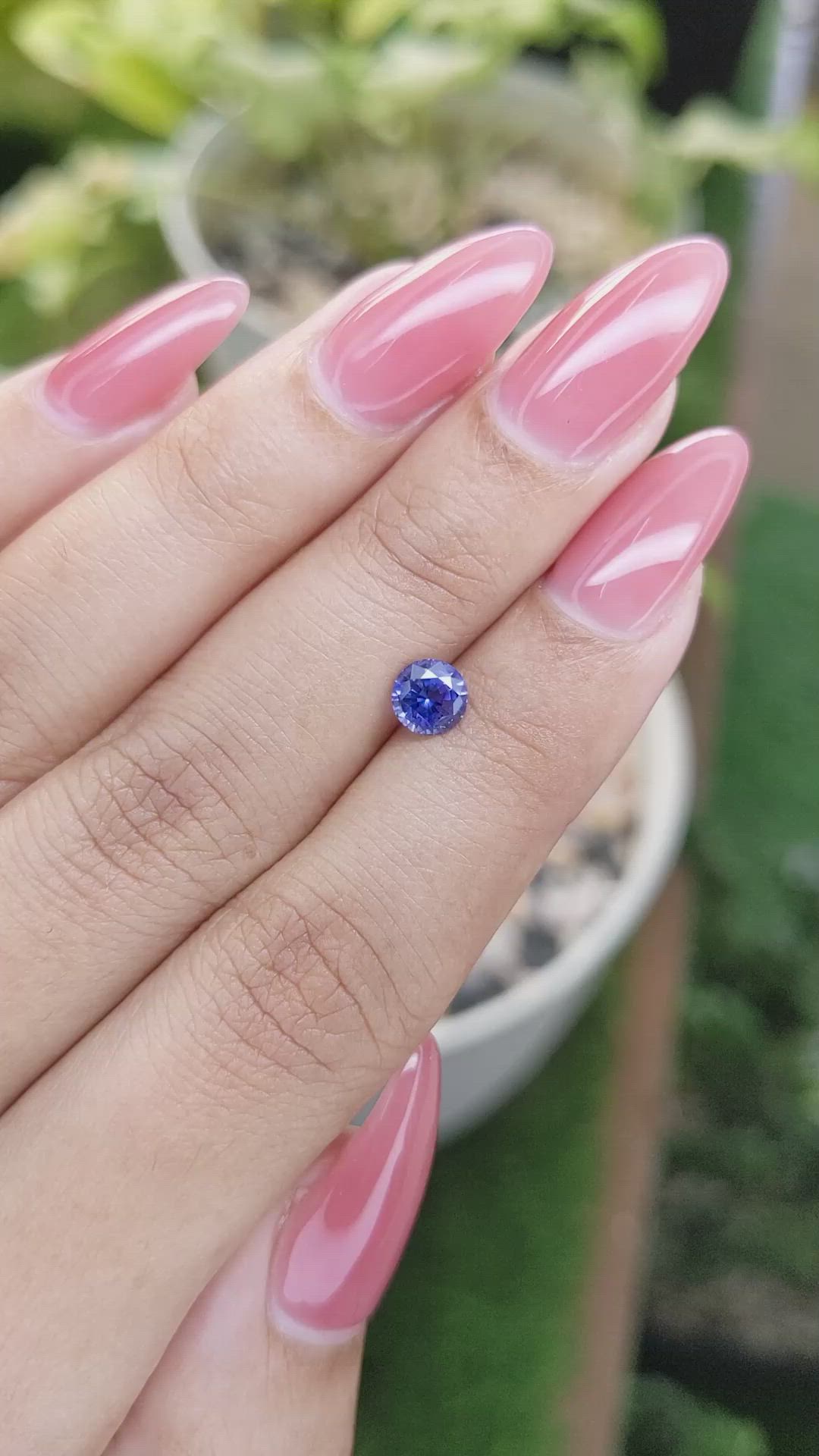 0.81 Ct. Blue Sapphire from Ceylon (Sri Lanka) Size Video