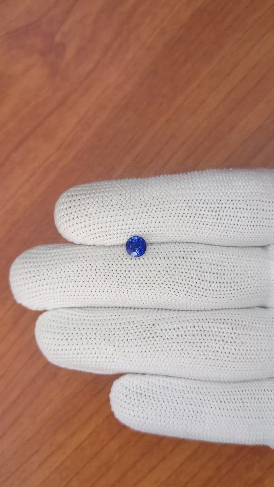 0.70 Ct. Blue Sapphire from Ceylon (Sri Lanka) Size Video