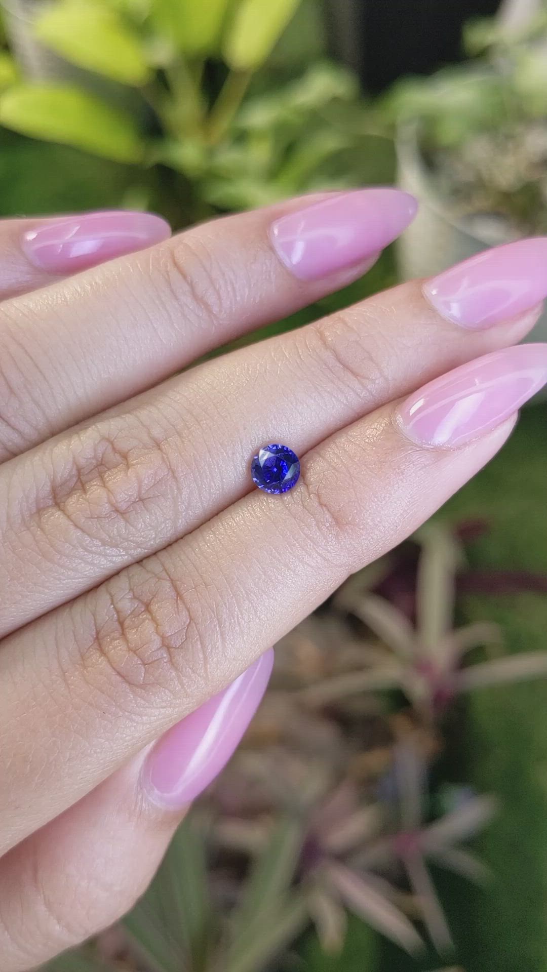 0.78 Ct. Blue Sapphire from Ceylon (Sri Lanka) Size Video