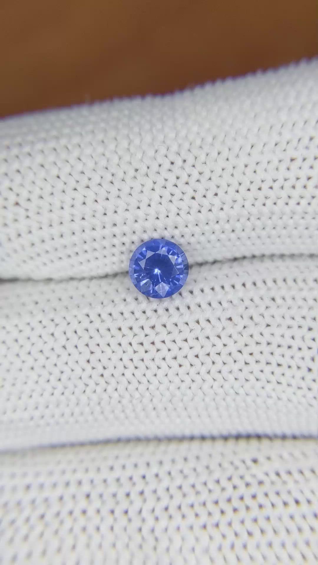0.75 Ct. Blue Sapphire from Ceylon (Sri Lanka) Size Video
