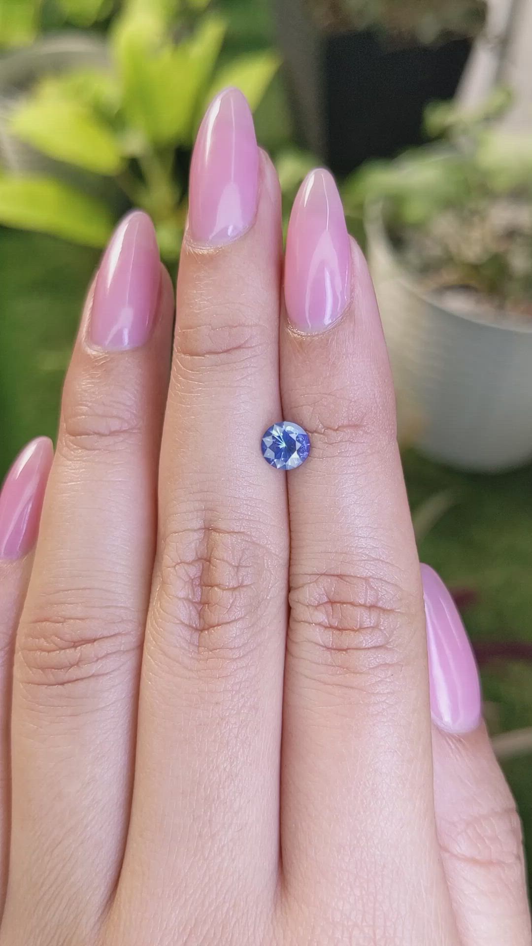 0.75 Ct. Blue Sapphire from Ceylon (Sri Lanka) Size Video