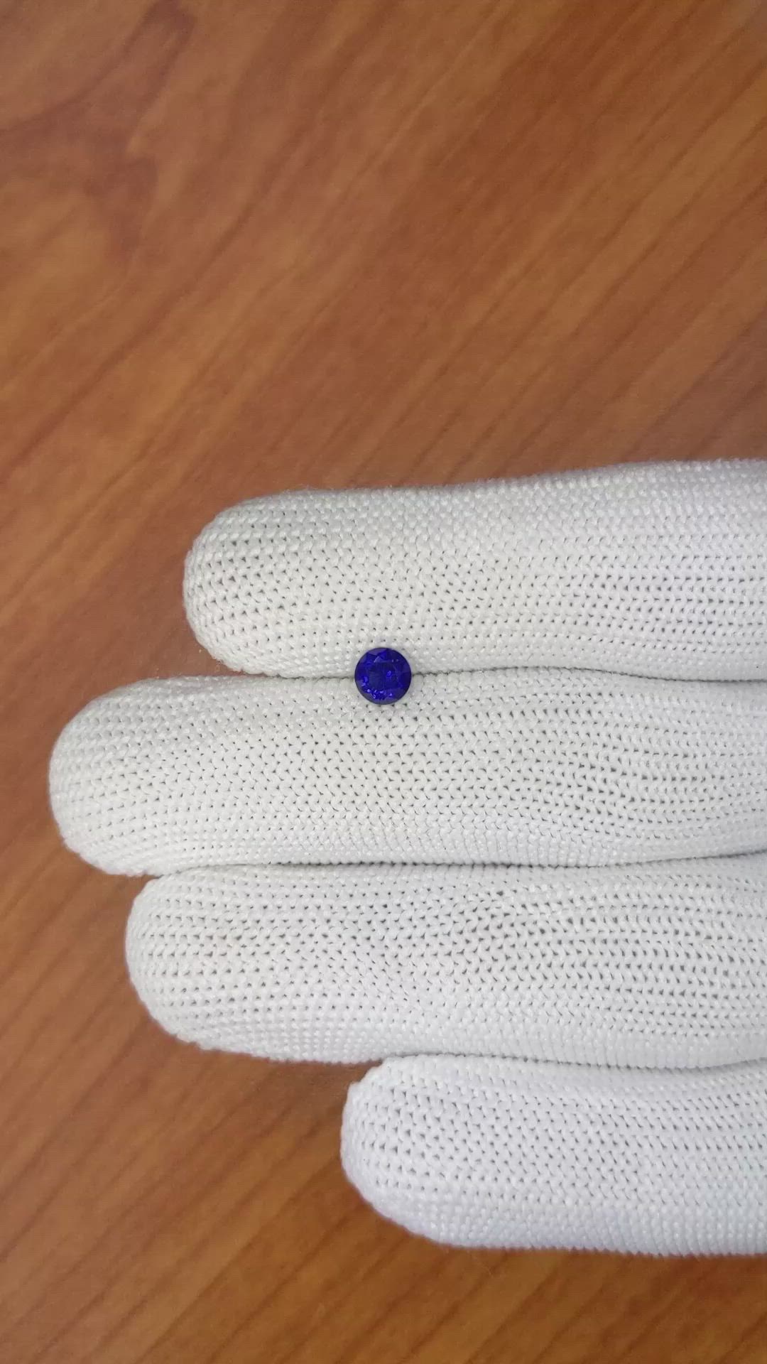 0.63 Ct. Purplish Blue Sapphire from Ceylon (Sri Lanka) Size Video