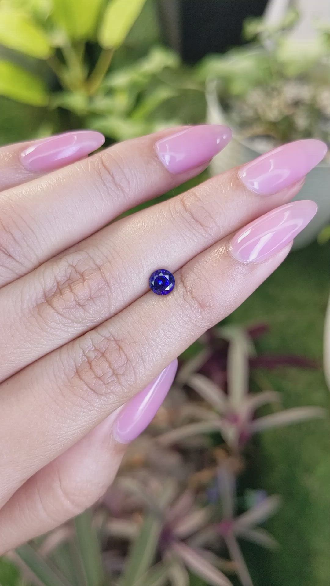 0.72 Ct. Blue Sapphire from Ceylon (Sri Lanka) Size Video