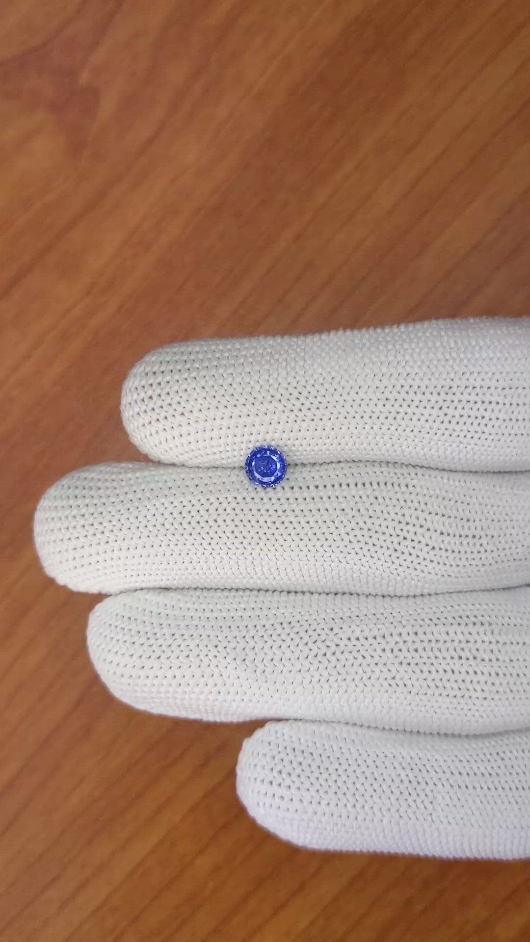 0.61 Ct. Blue Sapphire from Ceylon (Sri Lanka) Size Video