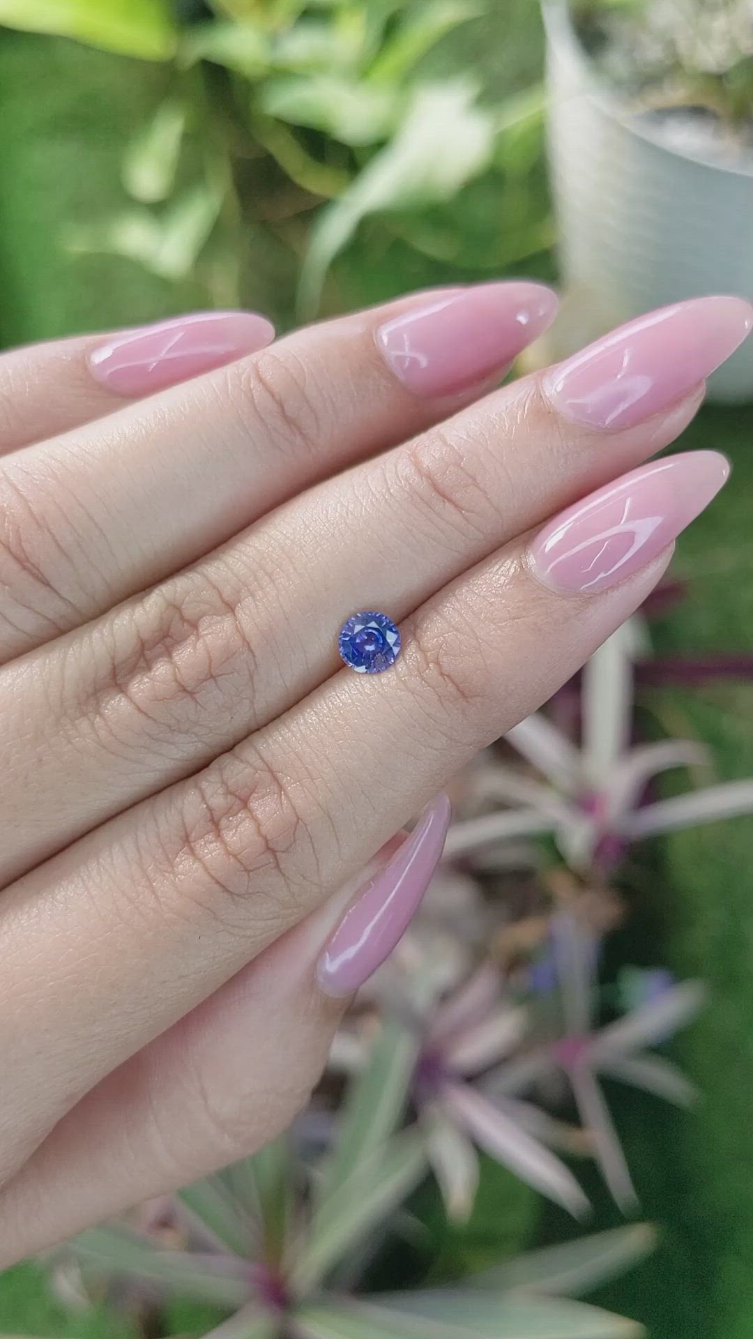 0.65 Ct. Blue Sapphire from Ceylon (Sri Lanka) Size Video