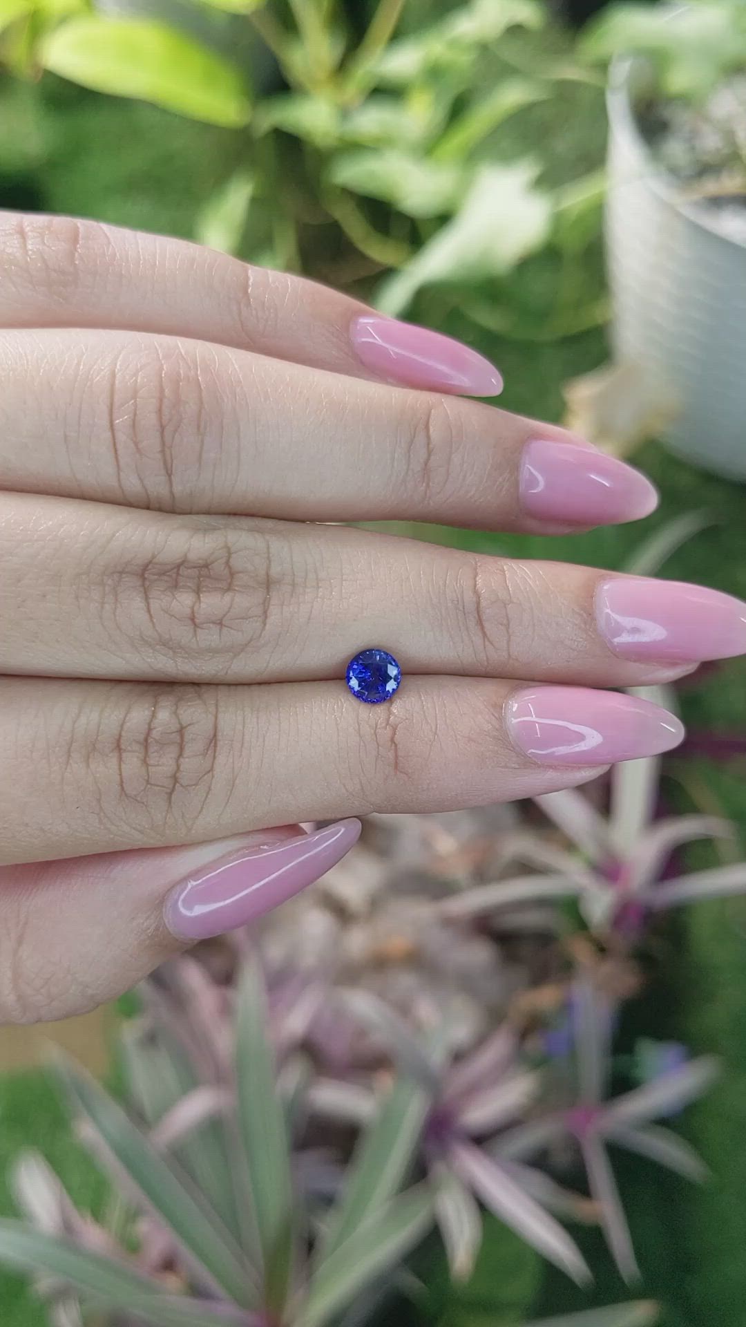 0.70 Ct. Blue Sapphire from Ceylon (Sri Lanka) Size Video