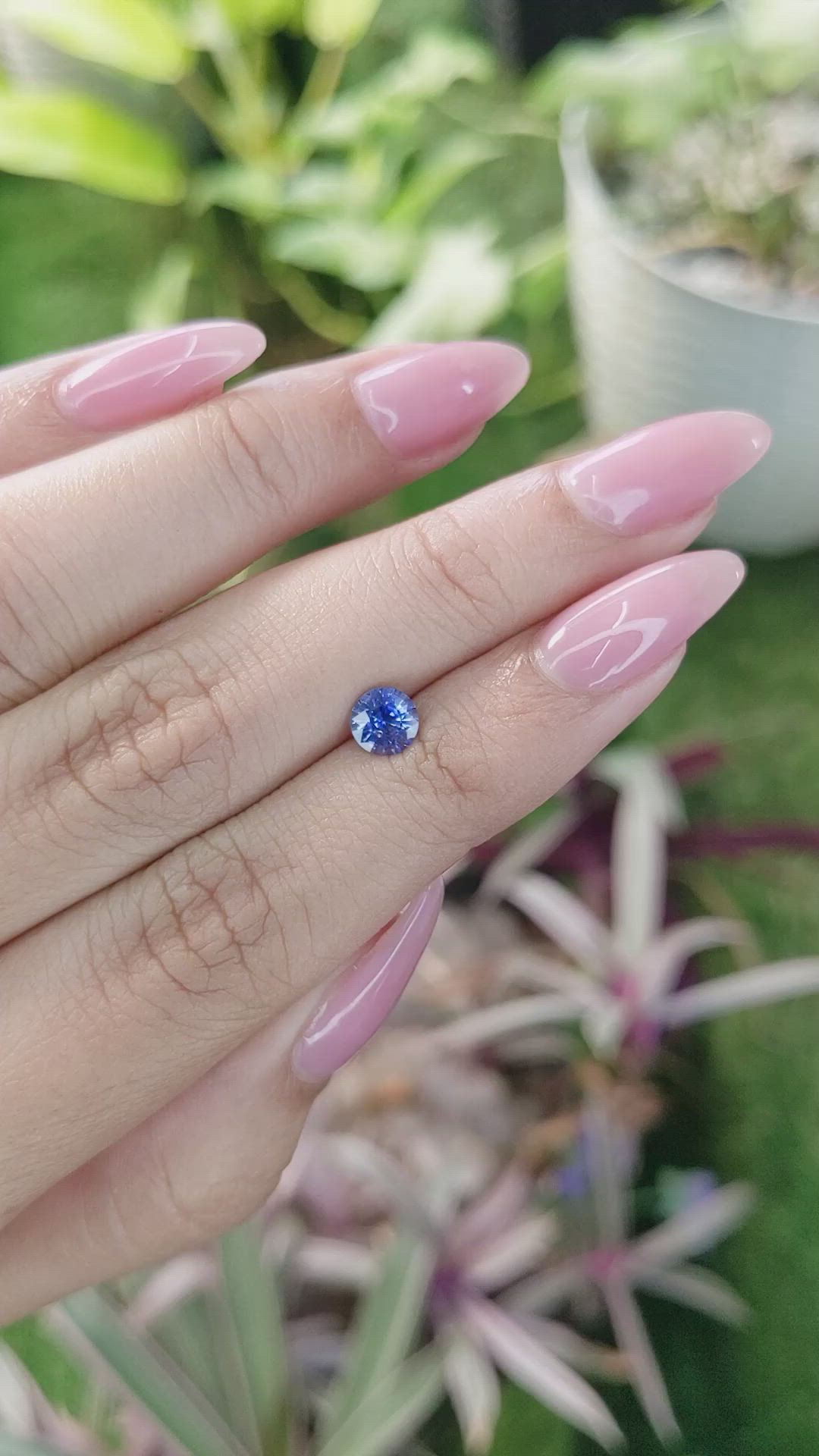 0.79 Ct. Blue Sapphire from Ceylon (Sri Lanka) Size Video