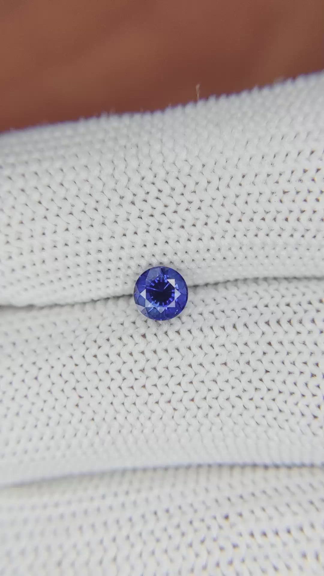 0.65 Ct. Blue Sapphire from Ceylon (Sri Lanka) Size Video