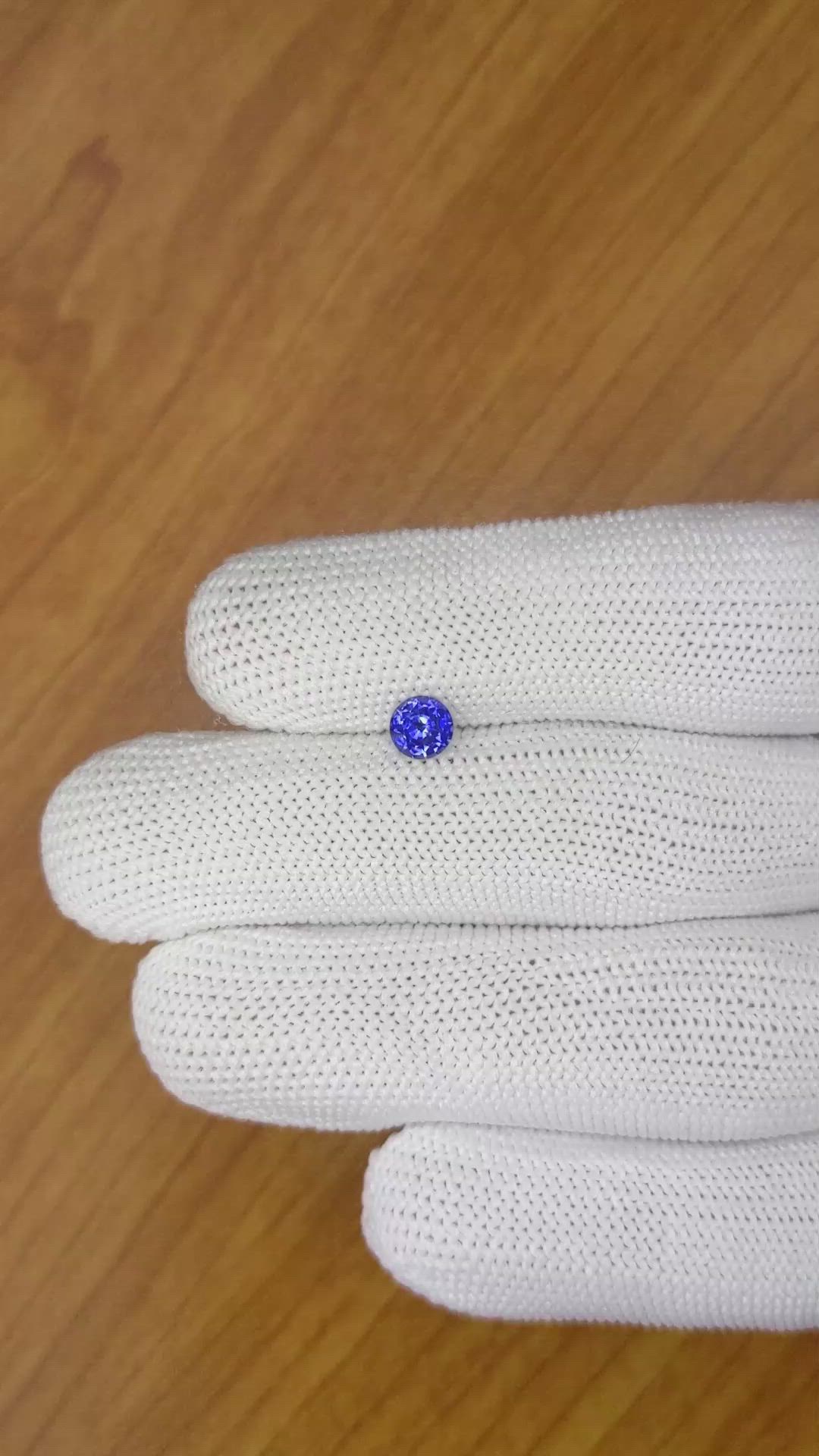 0.60 Ct. Blue Sapphire from Ceylon (Sri Lanka) Size Video