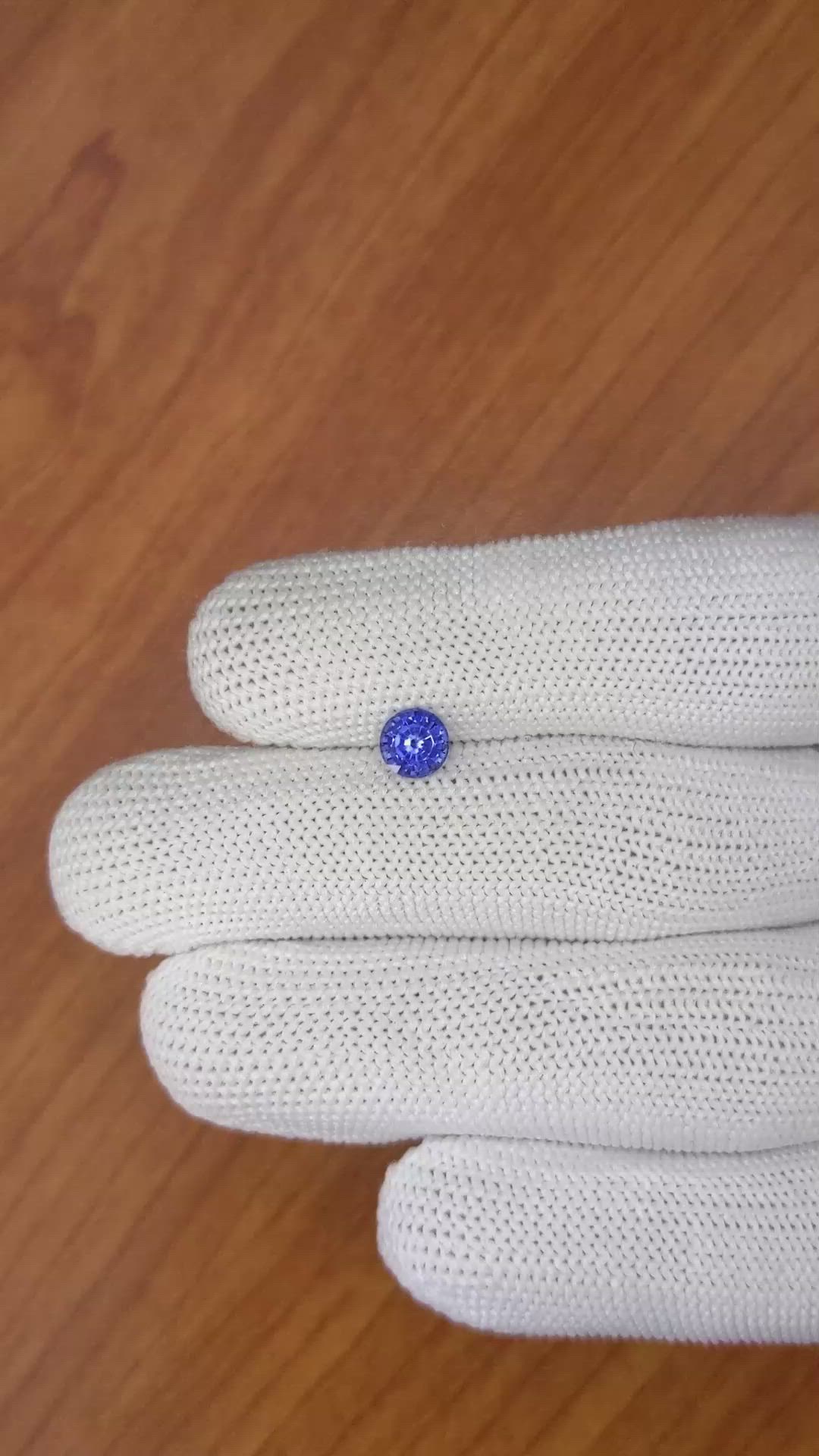 0.87 Ct. Blue Sapphire from Ceylon (Sri Lanka) Size Video