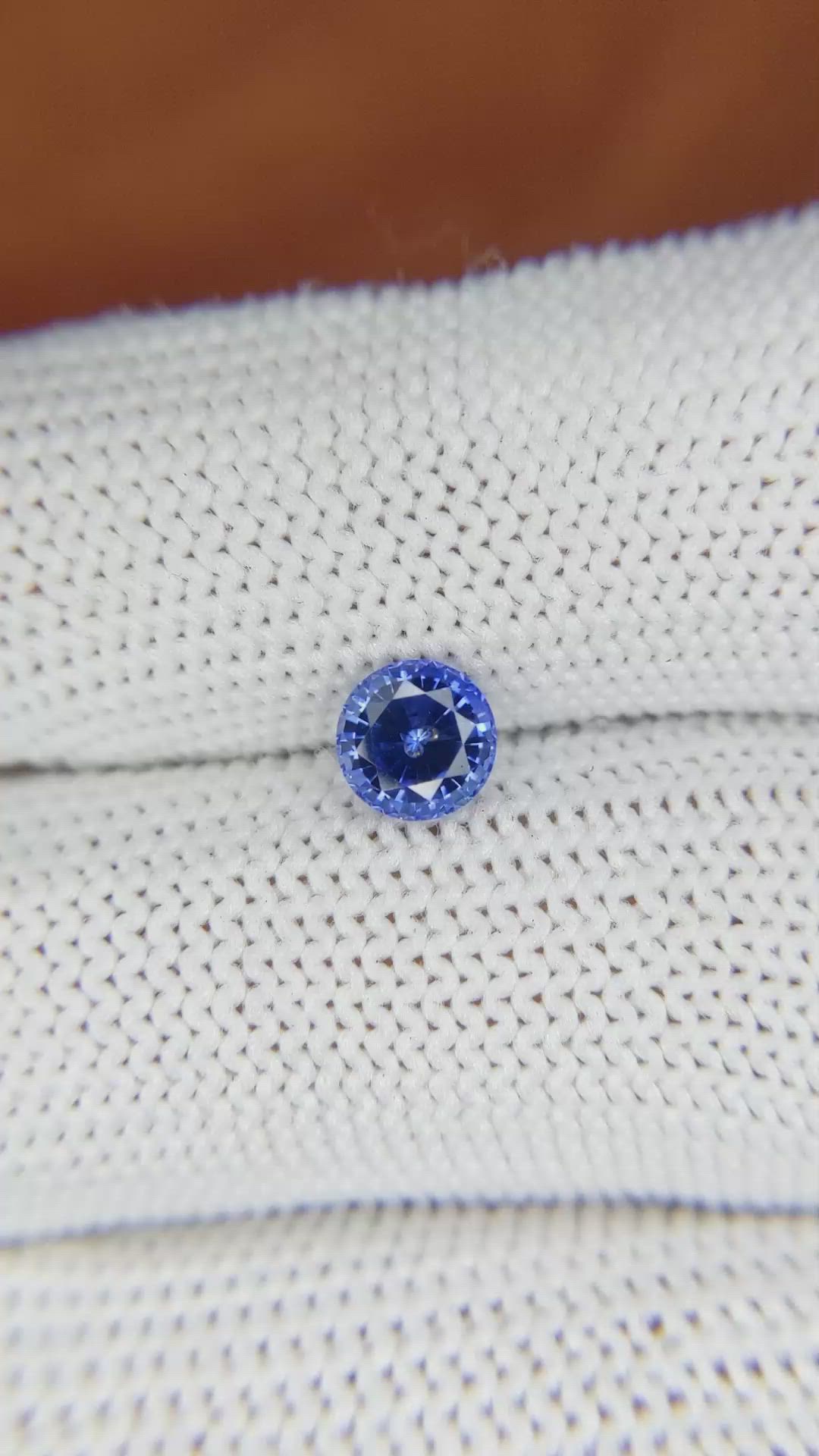 0.87 Ct. Blue Sapphire from Ceylon (Sri Lanka) Size Video