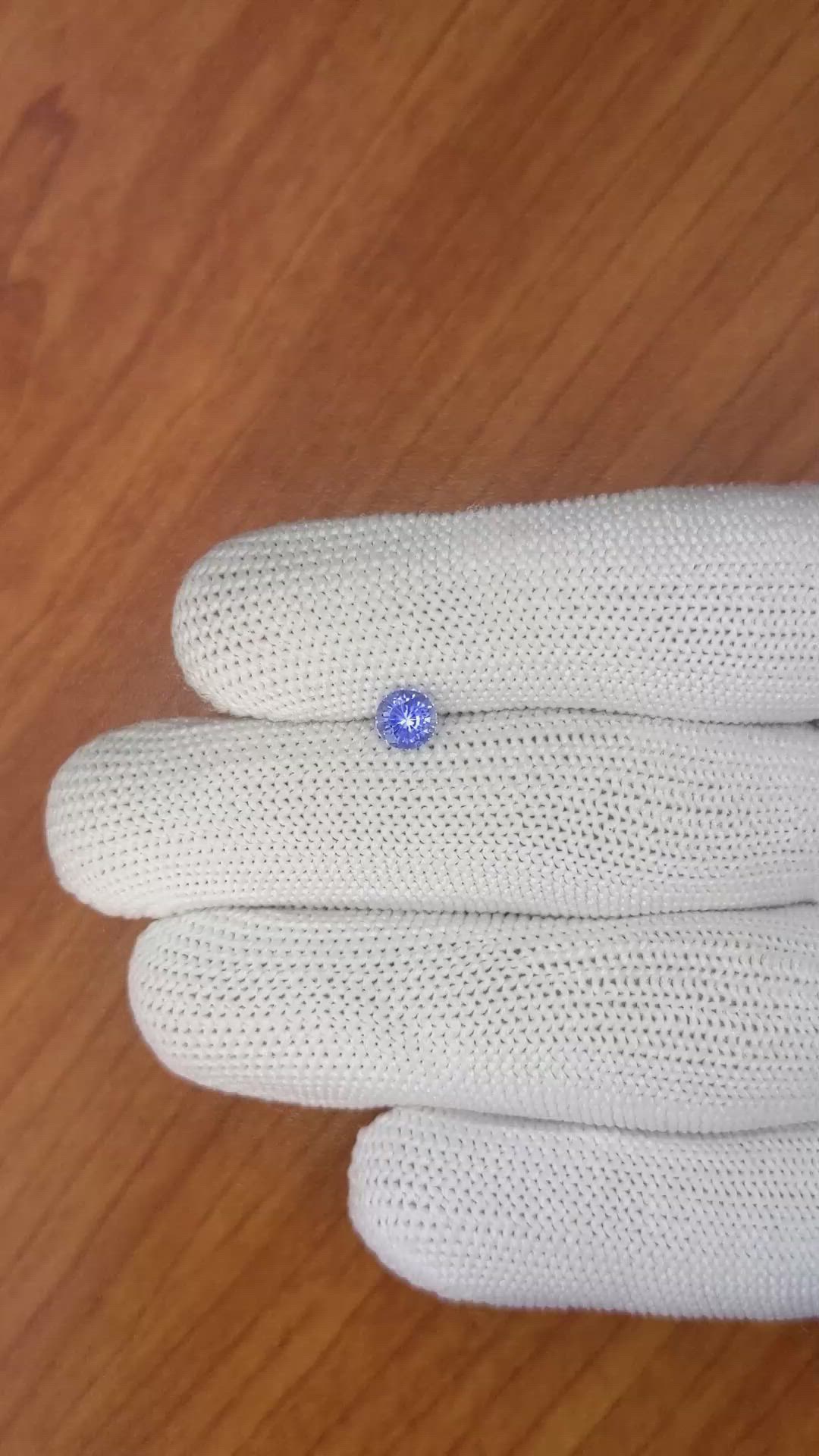 0.75 Ct. Blue Sapphire from Ceylon (Sri Lanka) Size Video