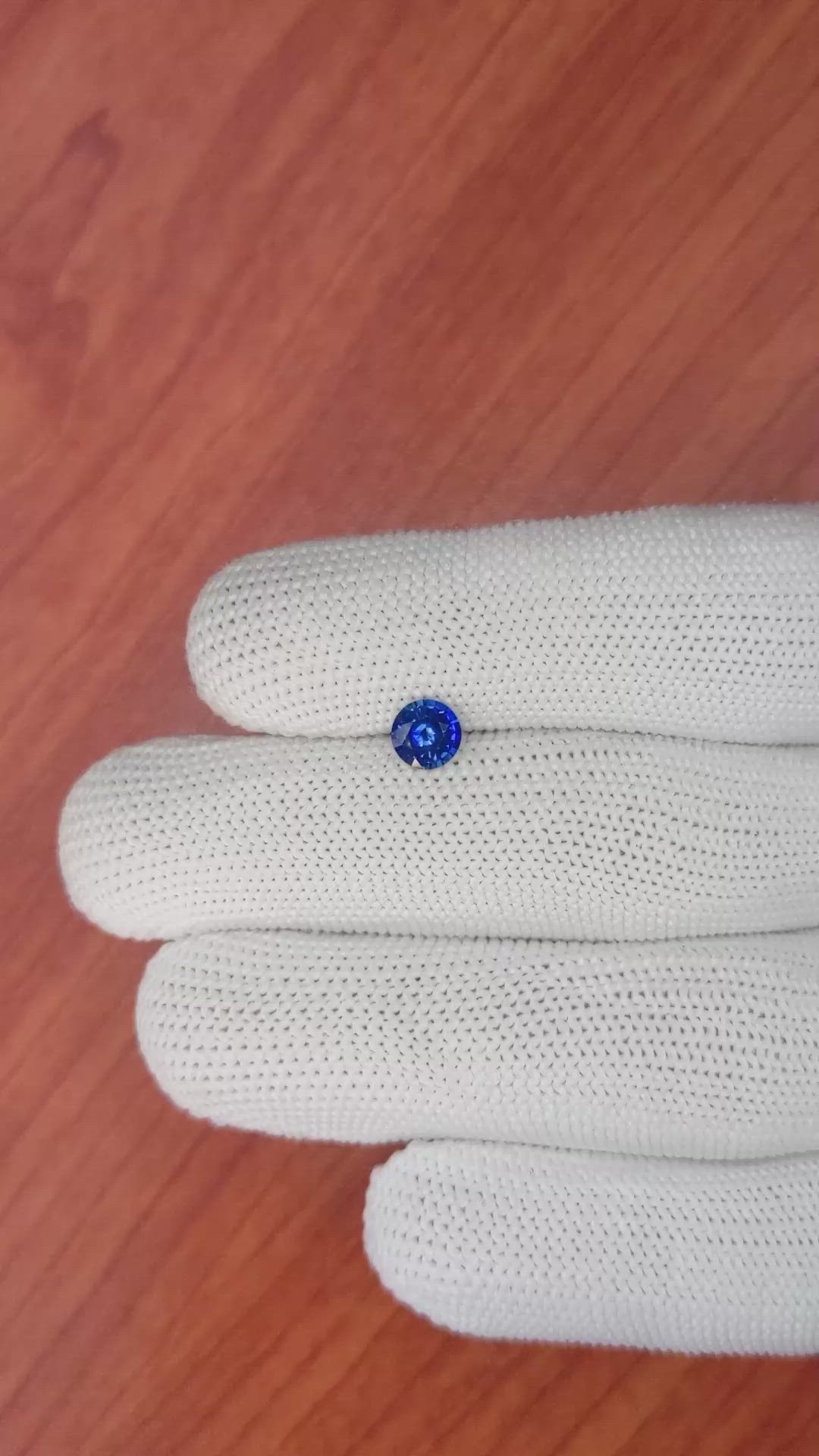 0.73 Ct. Blue Sapphire from Ceylon (Sri Lanka) Size Video