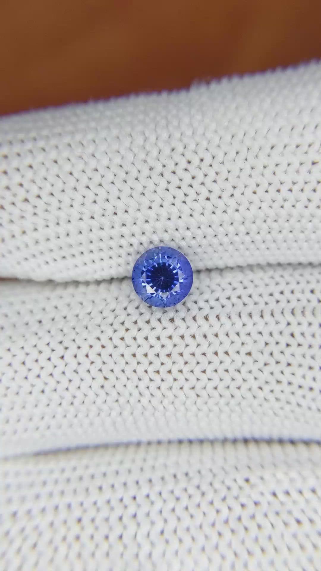 0.94 Ct. Blue Sapphire from Ceylon (Sri Lanka) Size Video