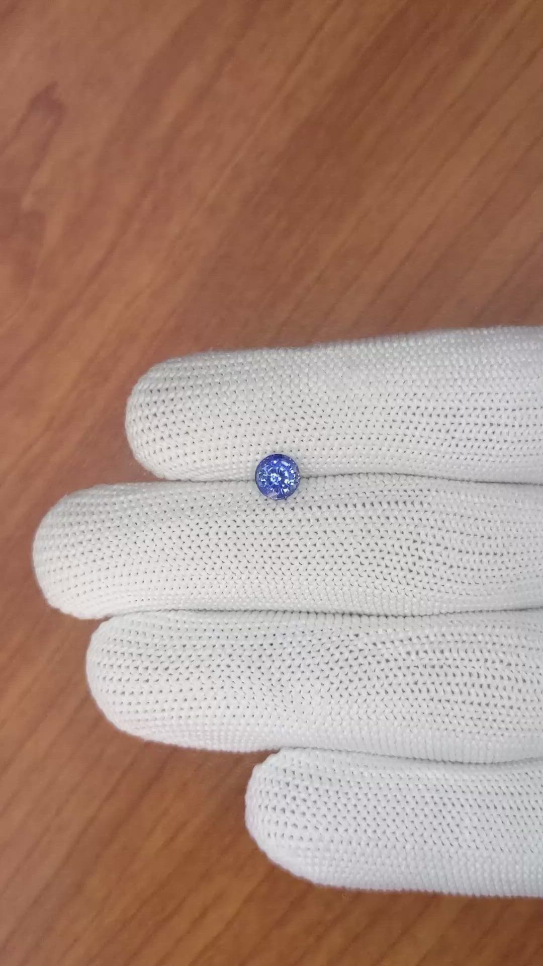 0.92 Ct. Blue Sapphire from Ceylon (Sri Lanka) Size Video