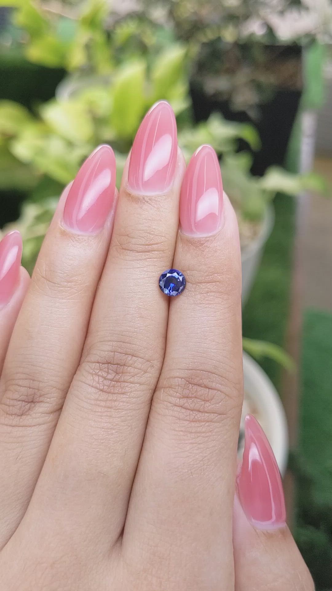0.71 Ct. Blue Sapphire from Ceylon (Sri Lanka) Size Video