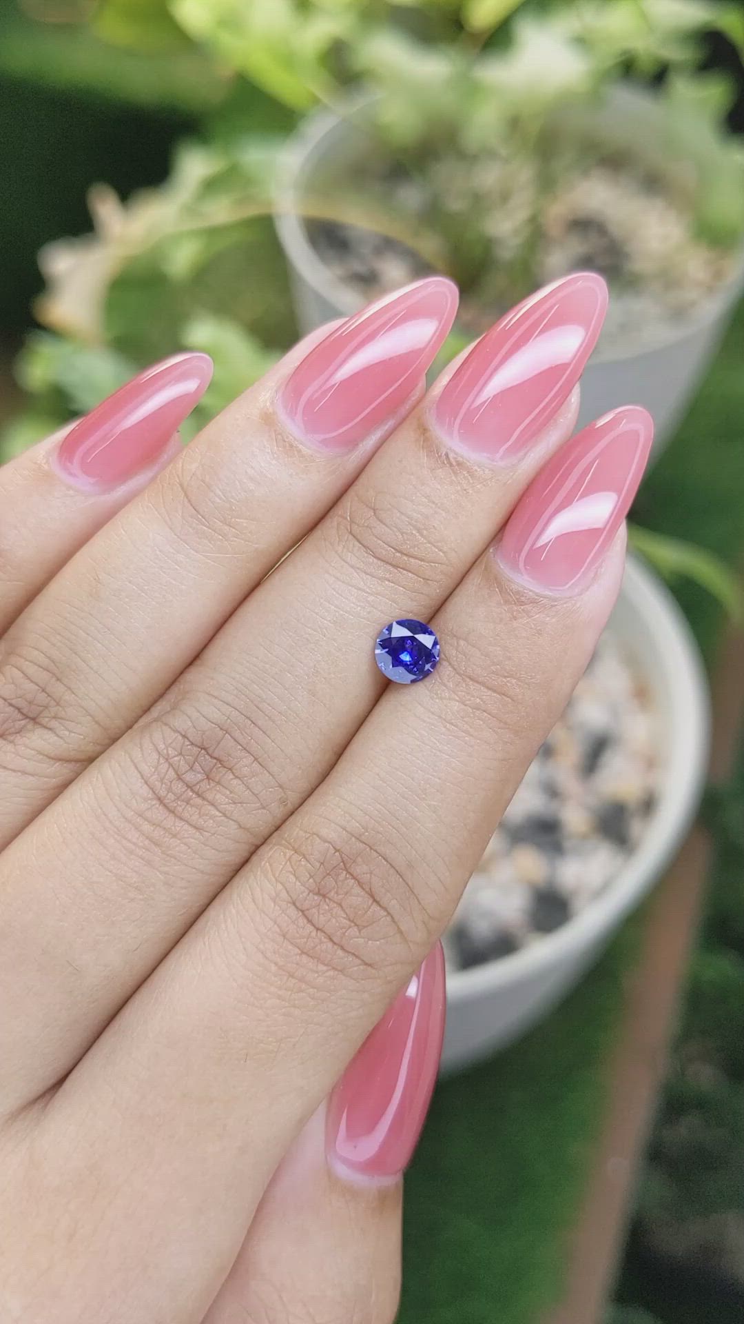 0.71 Ct. Blue Sapphire from Ceylon (Sri Lanka) Size Video