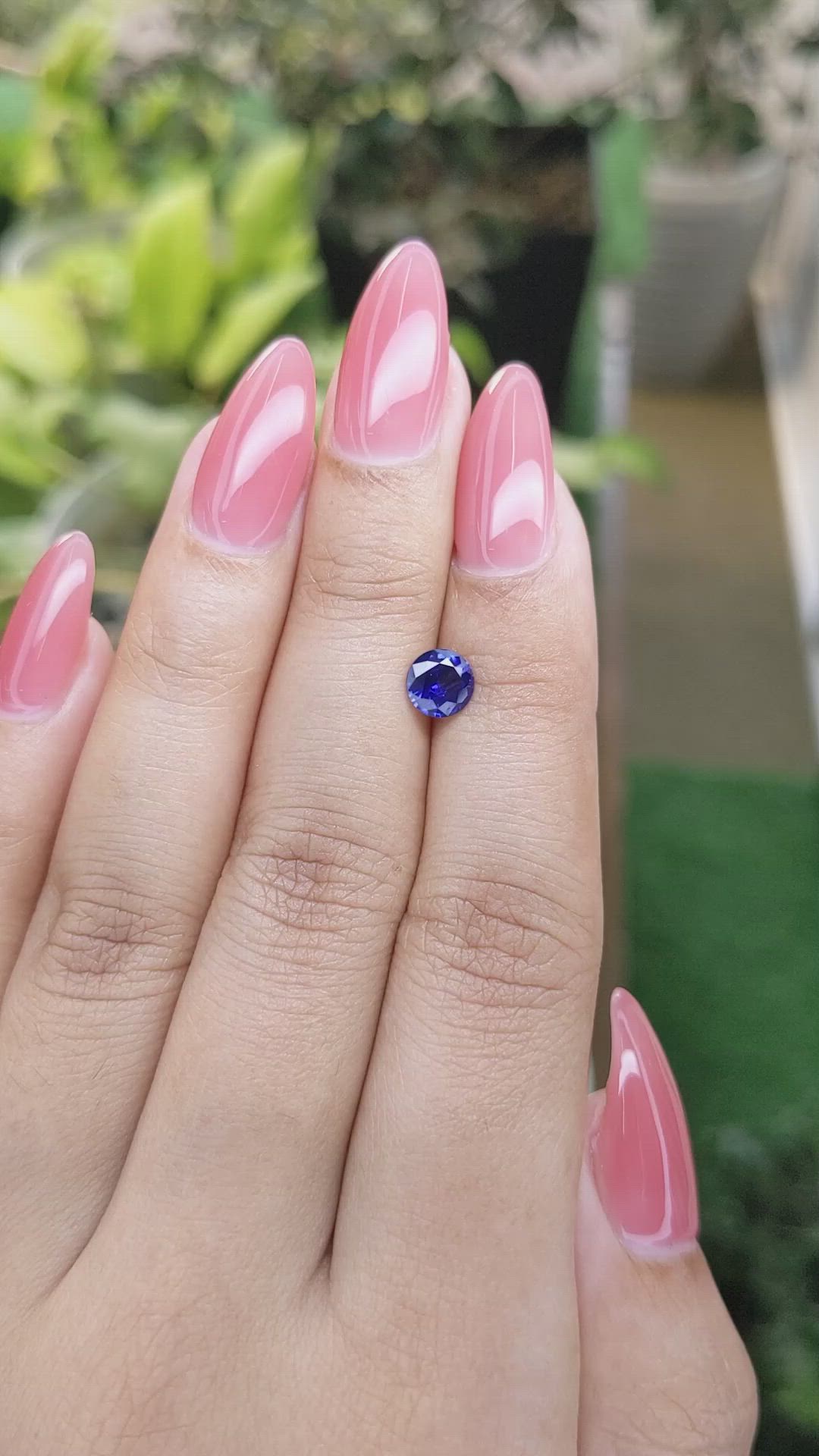 0.75 Ct. Blue Sapphire from Ceylon (Sri Lanka) Size Video