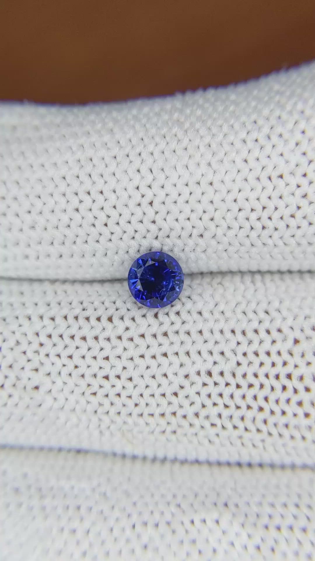 0.74 Ct. Blue Sapphire from Ceylon (Sri Lanka) Size Video