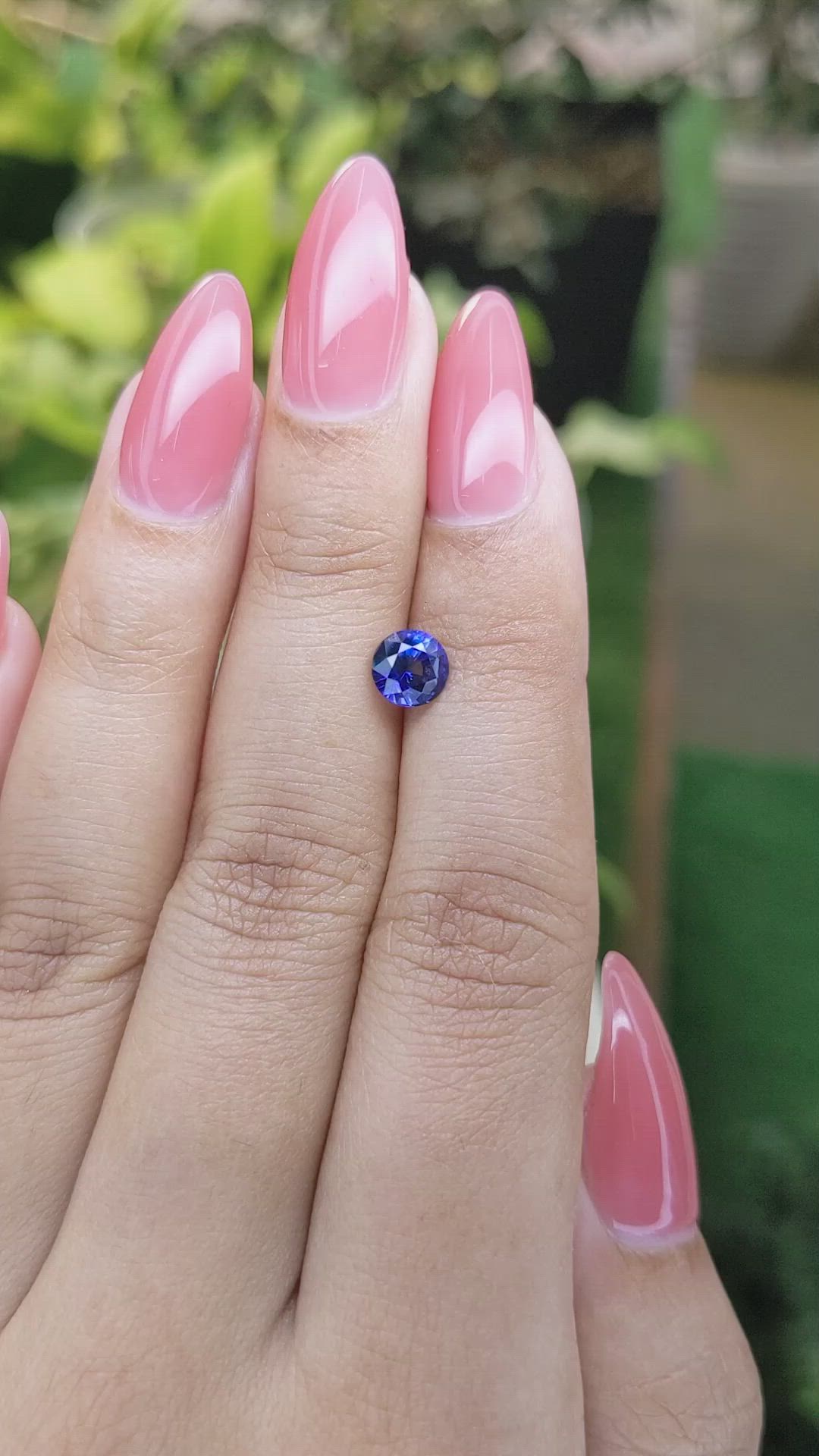 1.04 Ct. Blue Sapphire from Ceylon (Sri Lanka) Size Video