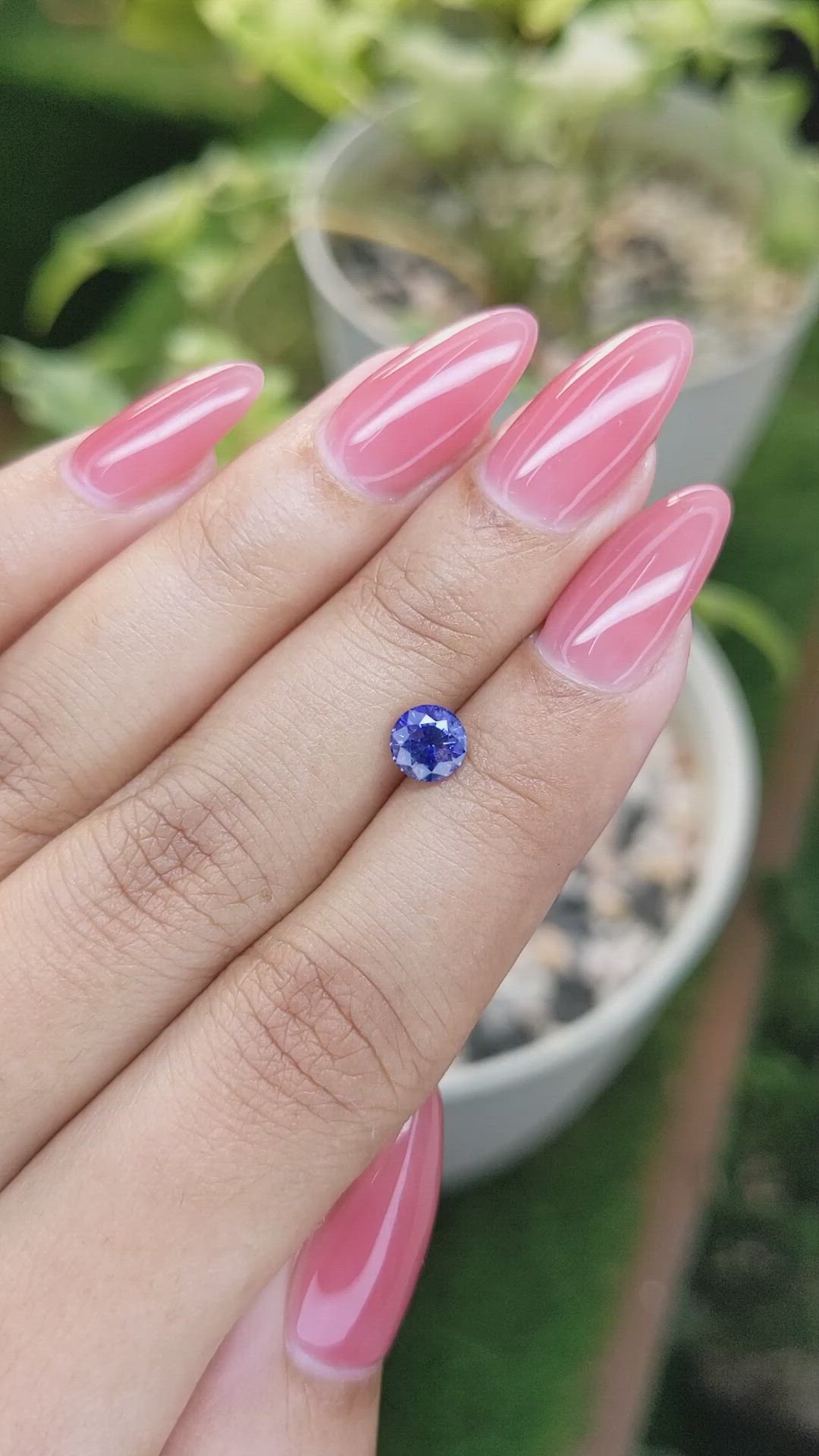 1.03 Ct. Blue Sapphire from Ceylon (Sri Lanka) Size Video
