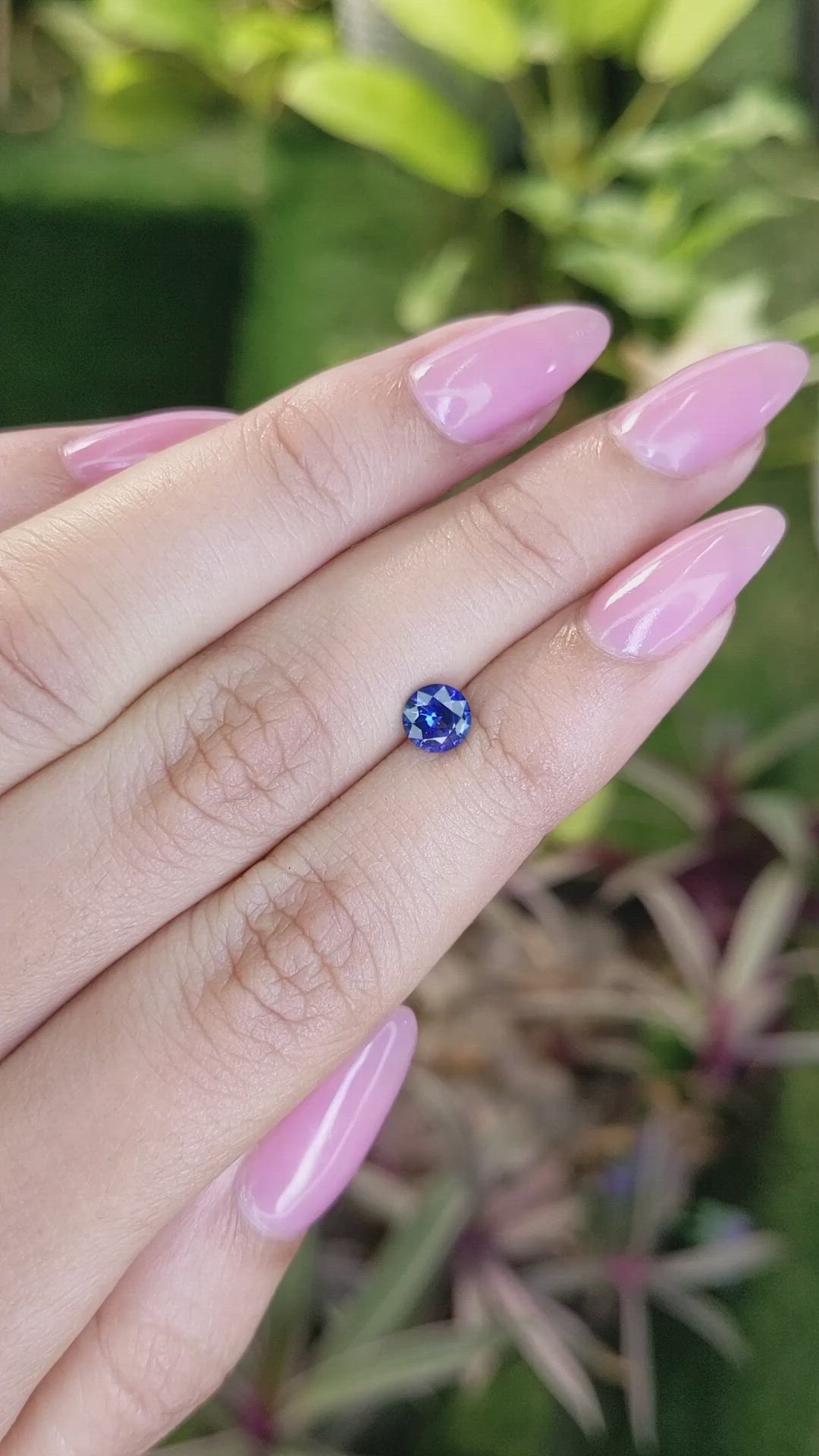 0.65 Ct. Blue Sapphire from Ceylon (Sri Lanka) Size Video