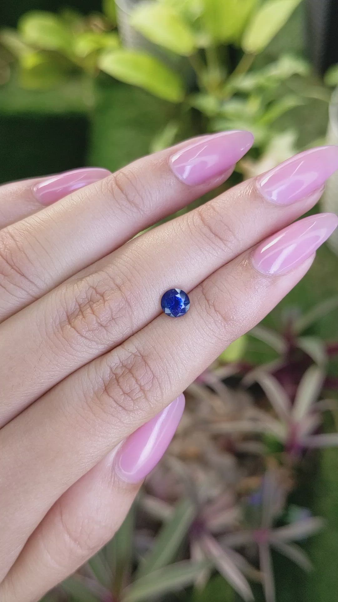 0.89 Ct. Blue Sapphire from Ceylon (Sri Lanka) Size Video