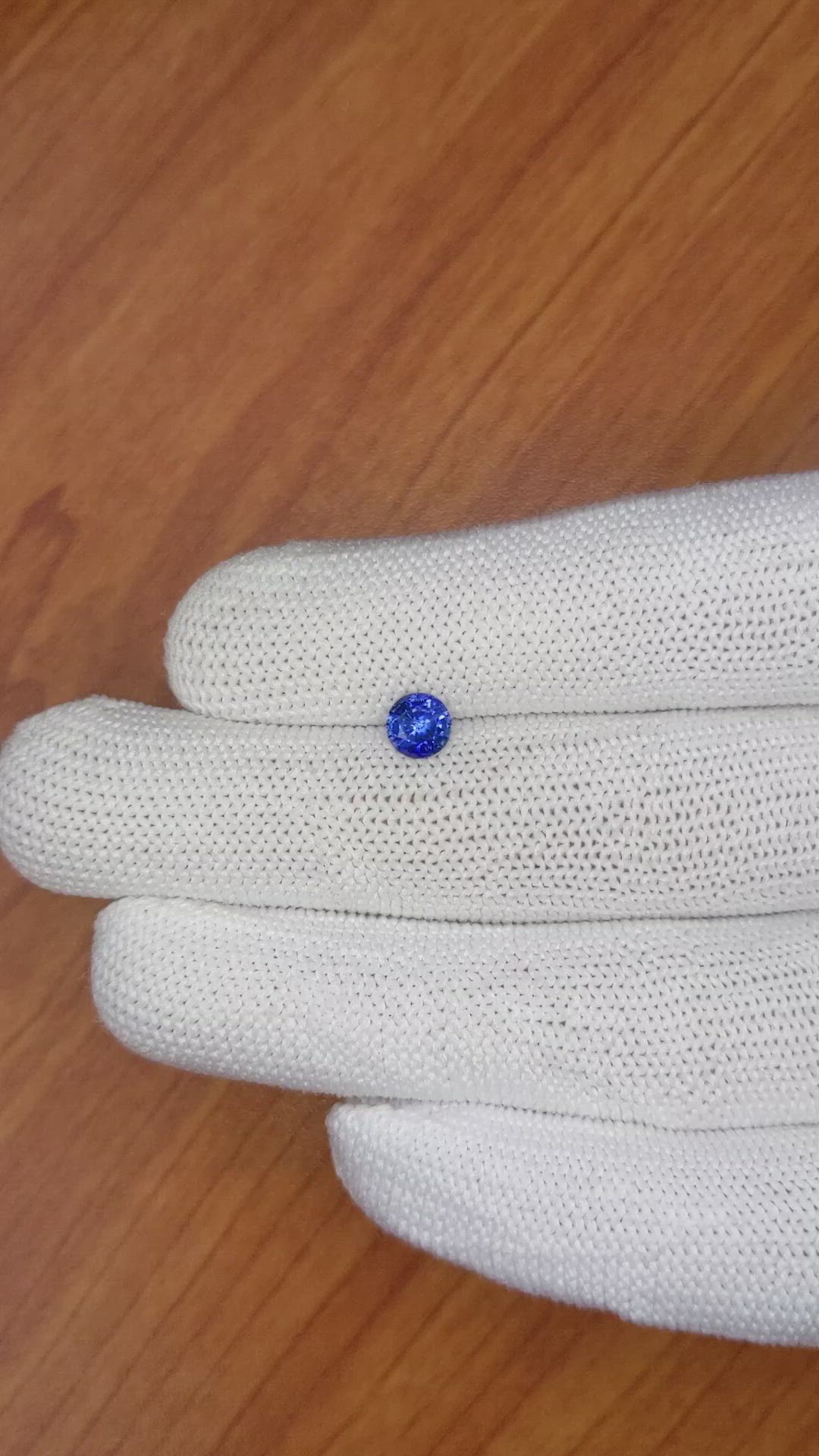 0.72 Ct. Blue Sapphire from Ceylon (Sri Lanka) Size Video