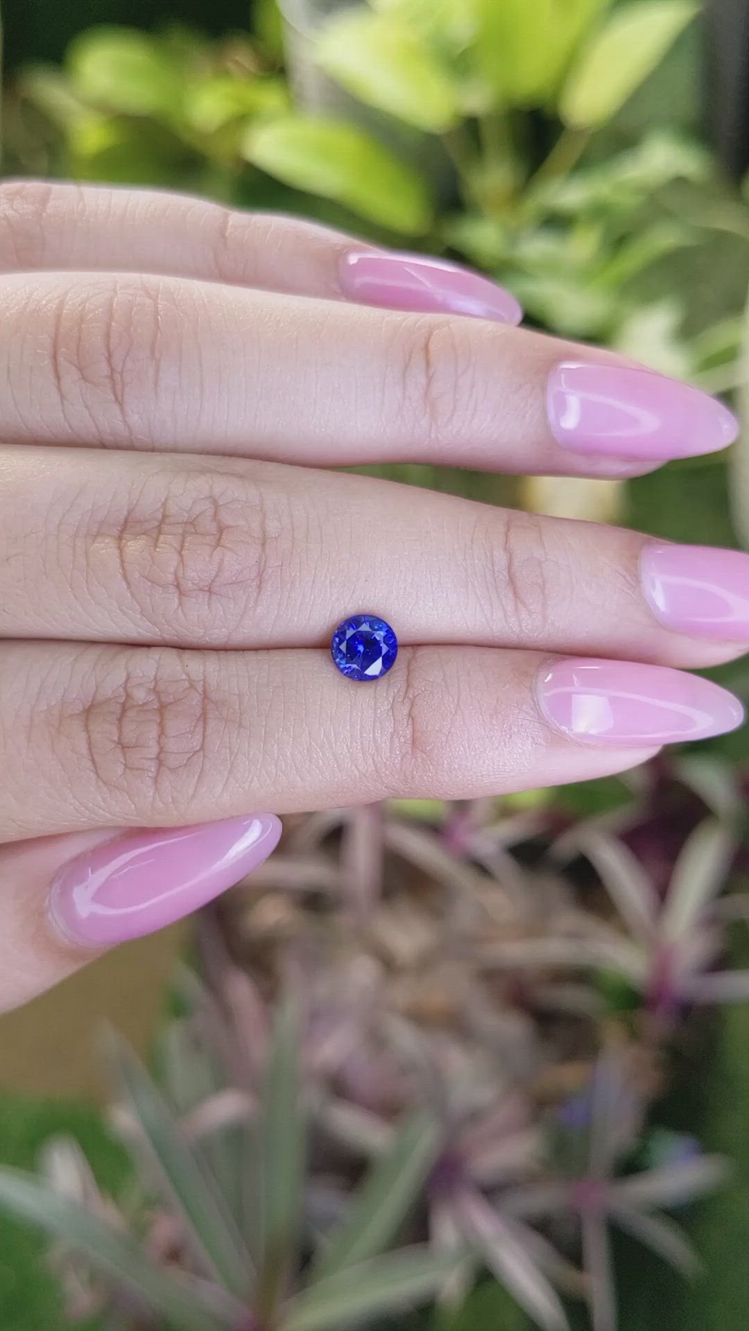 0.95 Ct. Blue Sapphire from Ceylon (Sri Lanka) Size Video
