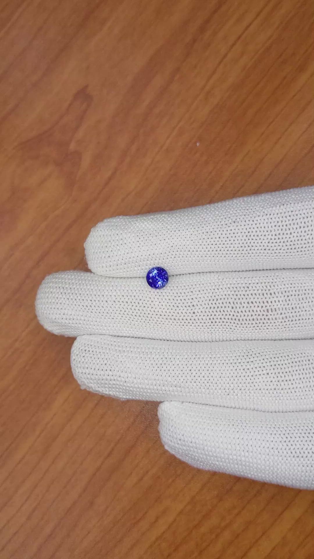 0.95 Ct. Blue Sapphire from Ceylon (Sri Lanka) Size Video