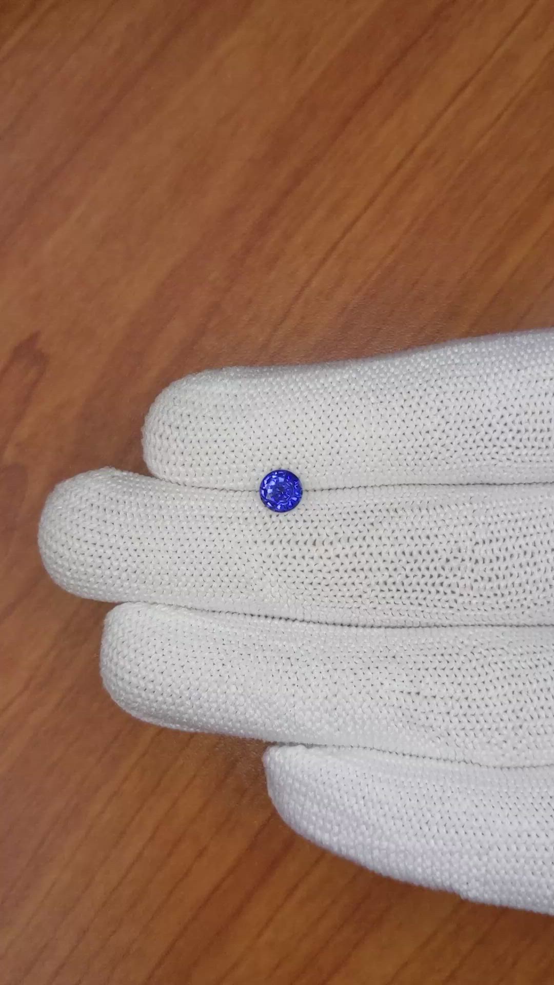 0.65 Ct. Blue Sapphire from Ceylon (Sri Lanka) Size Video