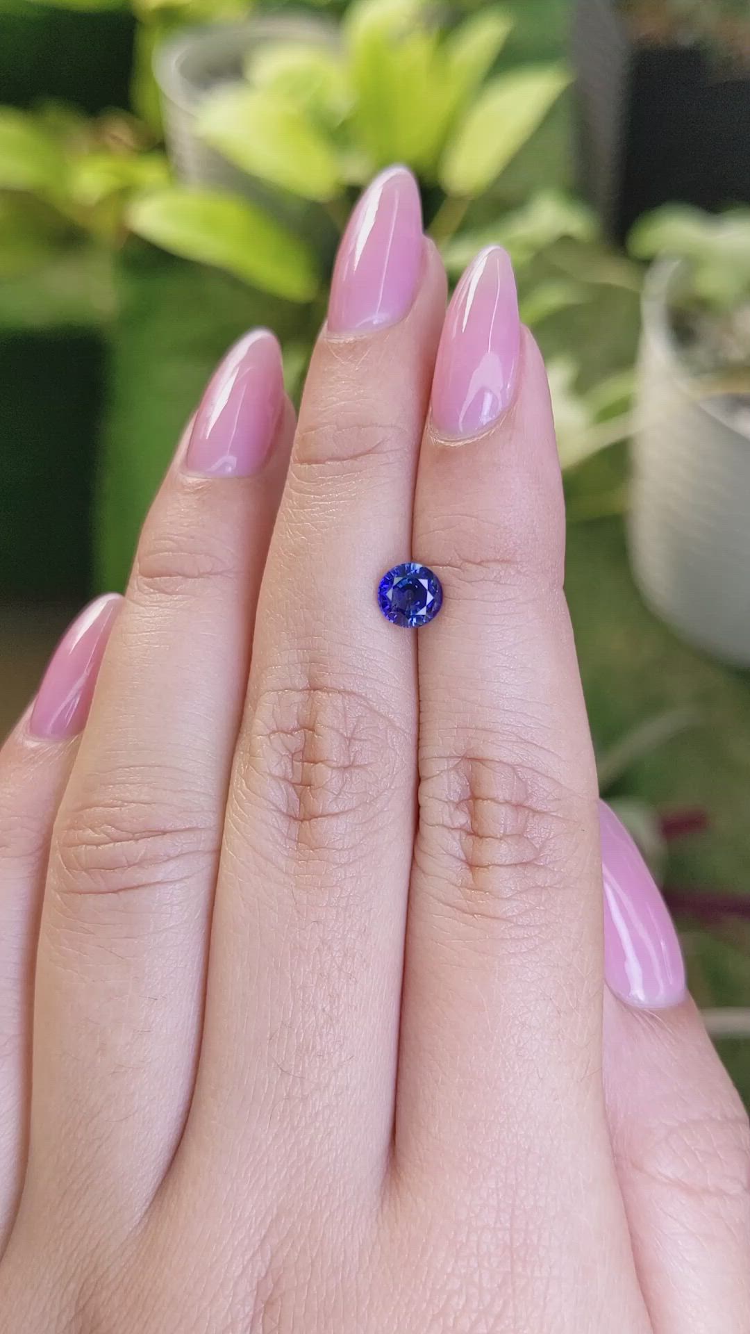 0.98 Ct. Blue Sapphire from Ceylon (Sri Lanka) Size Video