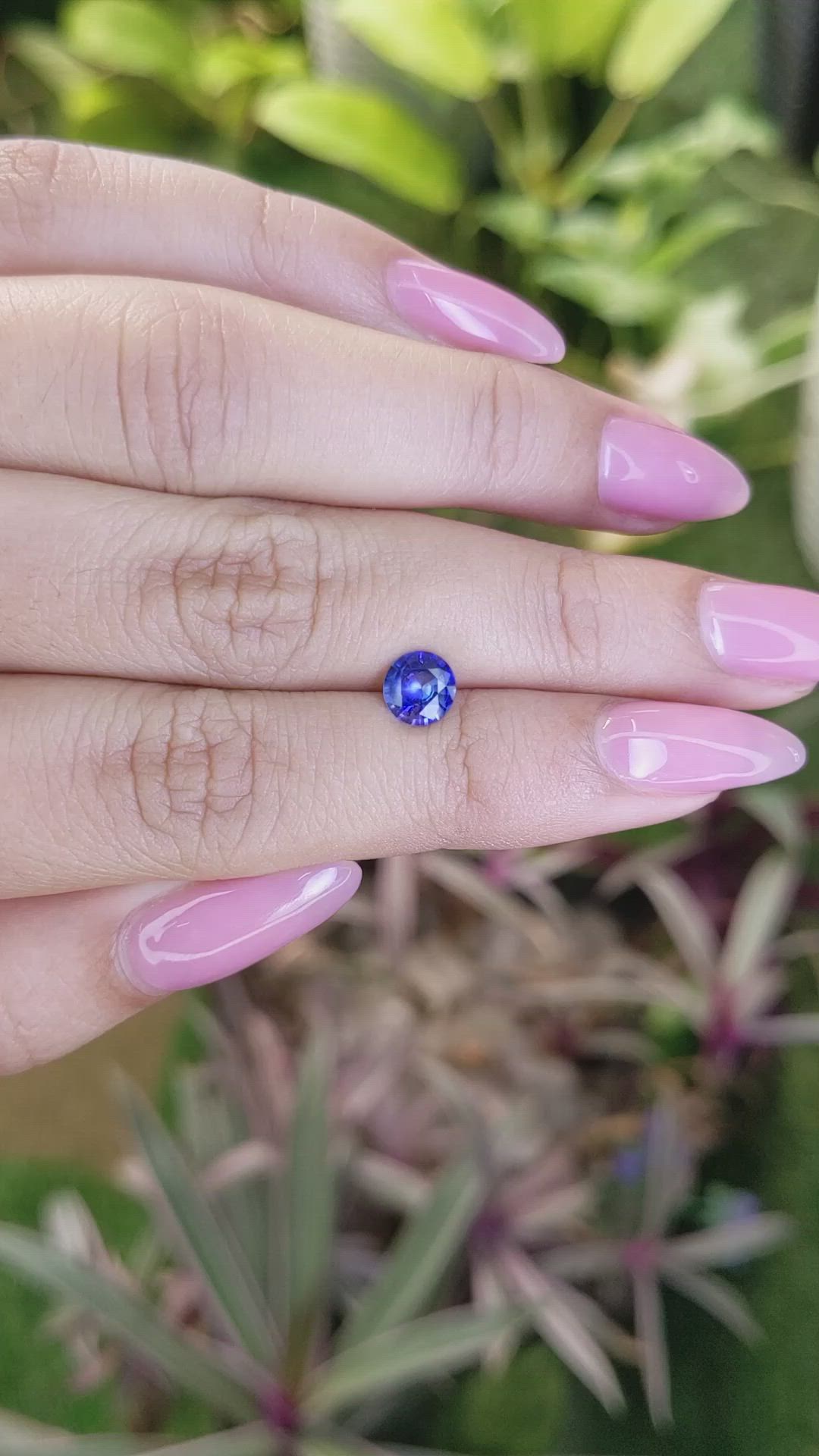 0.82 Ct. Blue Sapphire from Ceylon (Sri Lanka) Size Video