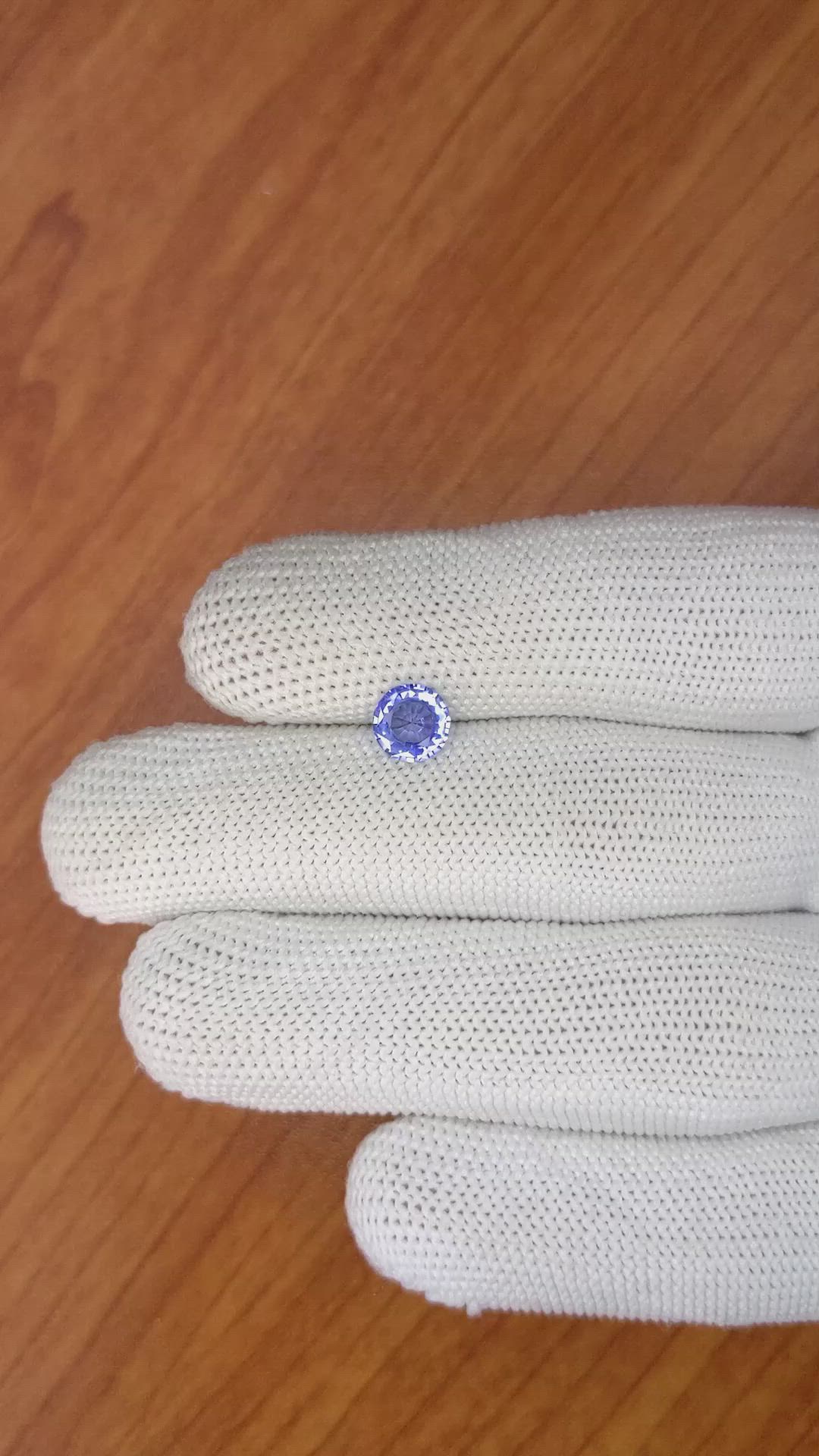 0.95 Ct. Blue Sapphire from Ceylon (Sri Lanka) Size Video