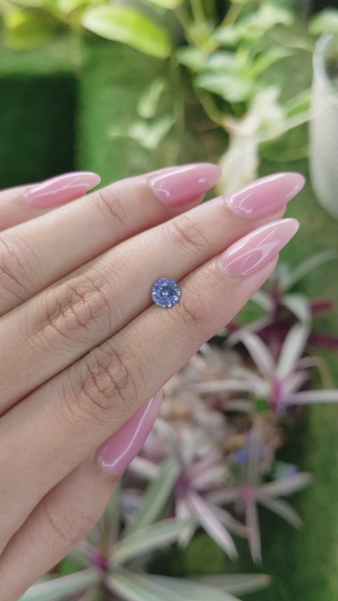 1.00 Ct. Blue Sapphire from Ceylon (Sri Lanka) Size Video