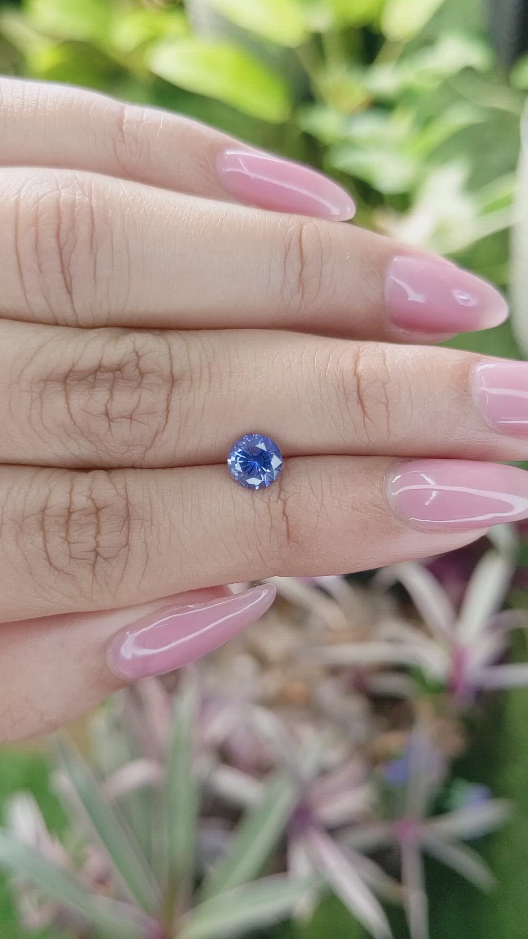 1.00 Ct. Blue Sapphire from Ceylon (Sri Lanka) Size Video