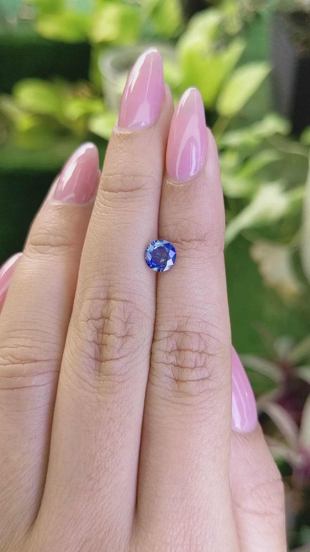 0.81 Ct. Blue Sapphire from Ceylon (Sri Lanka) Size Video