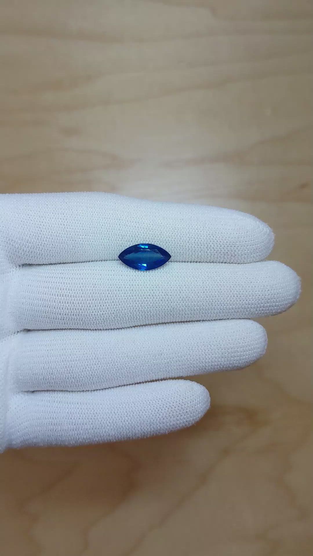 3.07 Ct. Blue Sapphire from Ceylon (Sri Lanka) Size Video