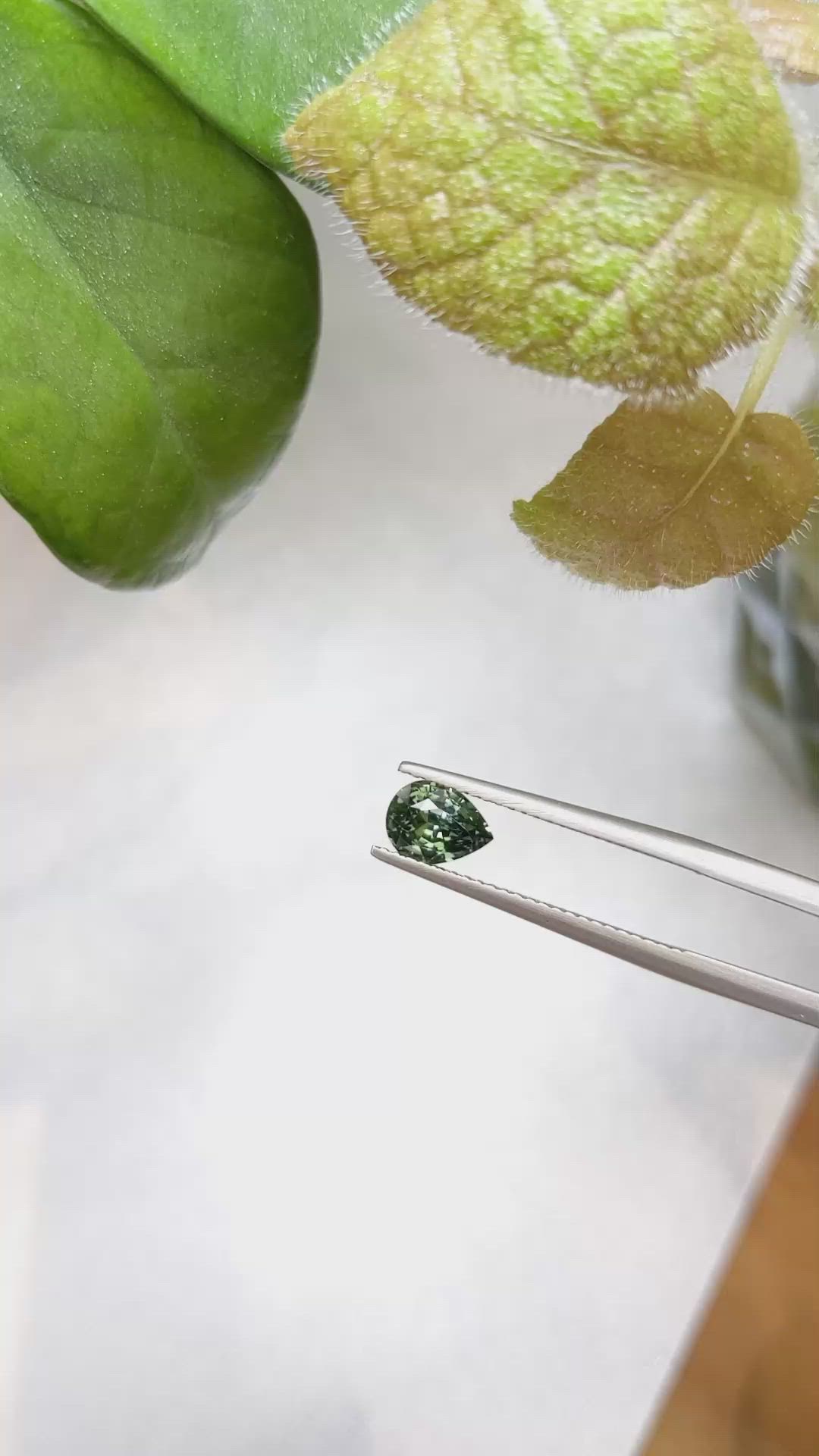 1.01 Ct. Green Sapphire from Ceylon (Sri Lanka) Size Video
